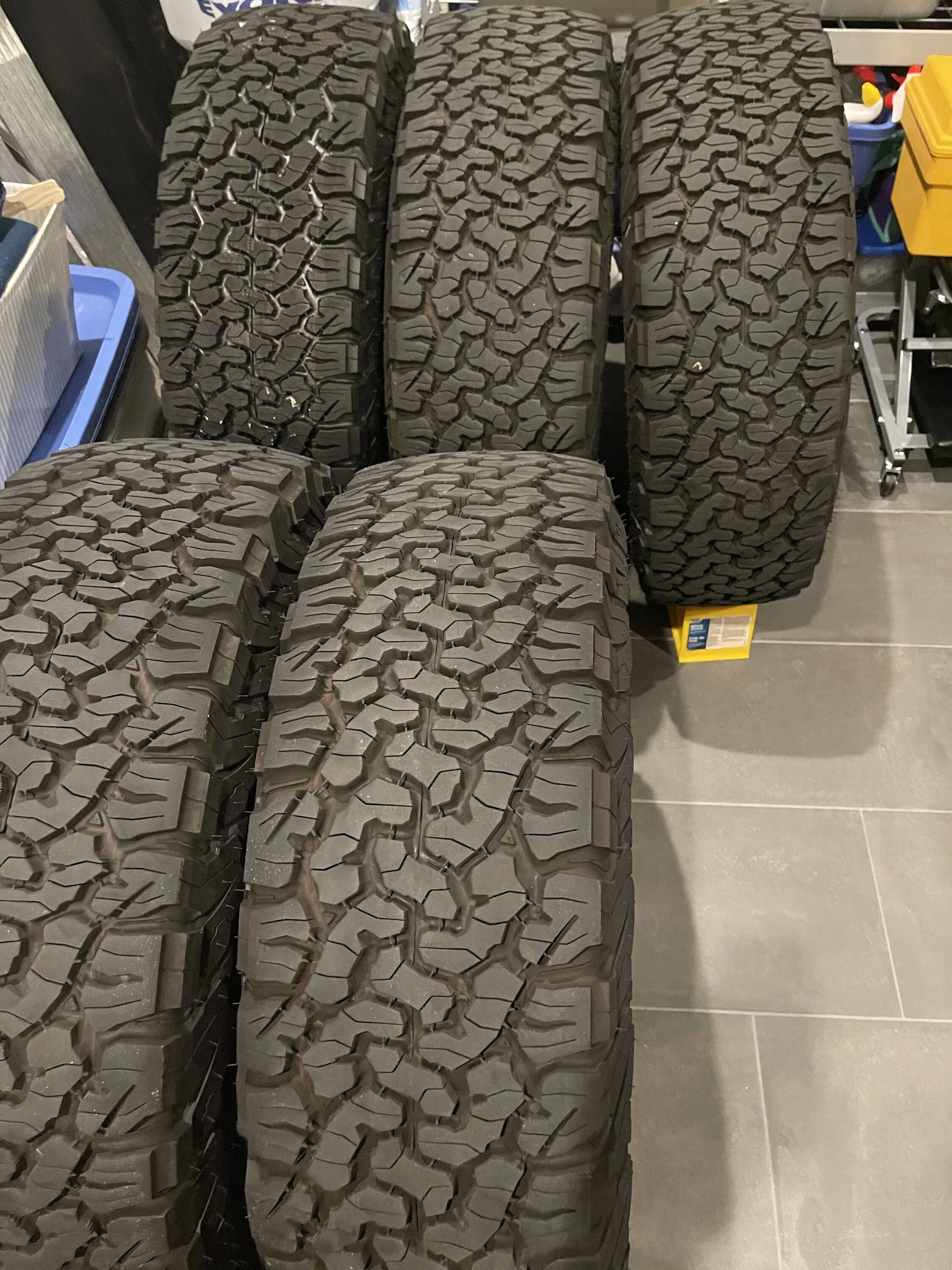 Jeep Wrangler JL Sahara wheels/BFG KO2 tires w/TPMS B73C3692-4928-4940-9AFD-DB9E81BA407F