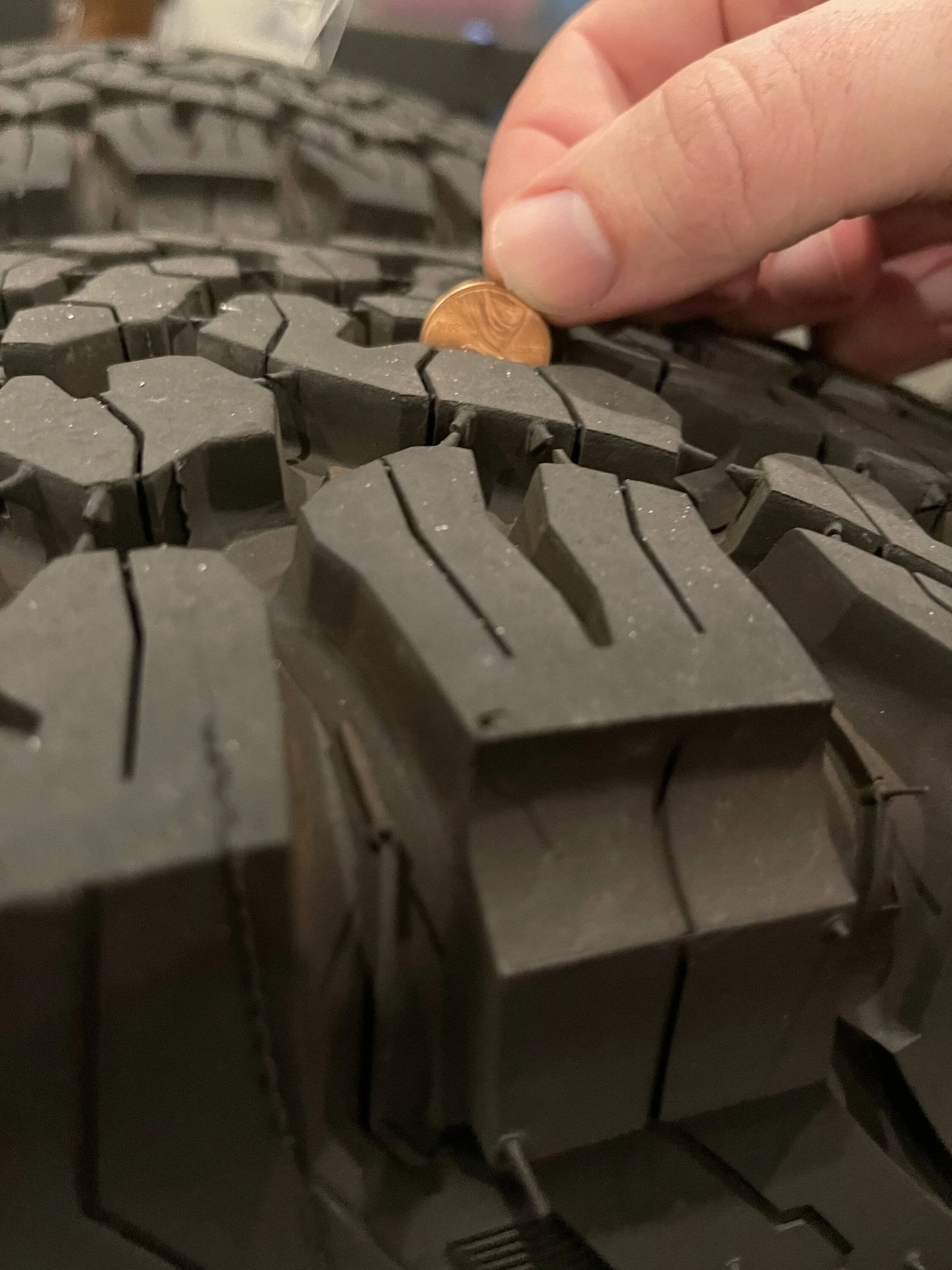 Jeep Wrangler JL Sahara wheels/BFG KO2 tires w/TPMS B3090D95-DB0F-4E81-852B-F47F64582A59