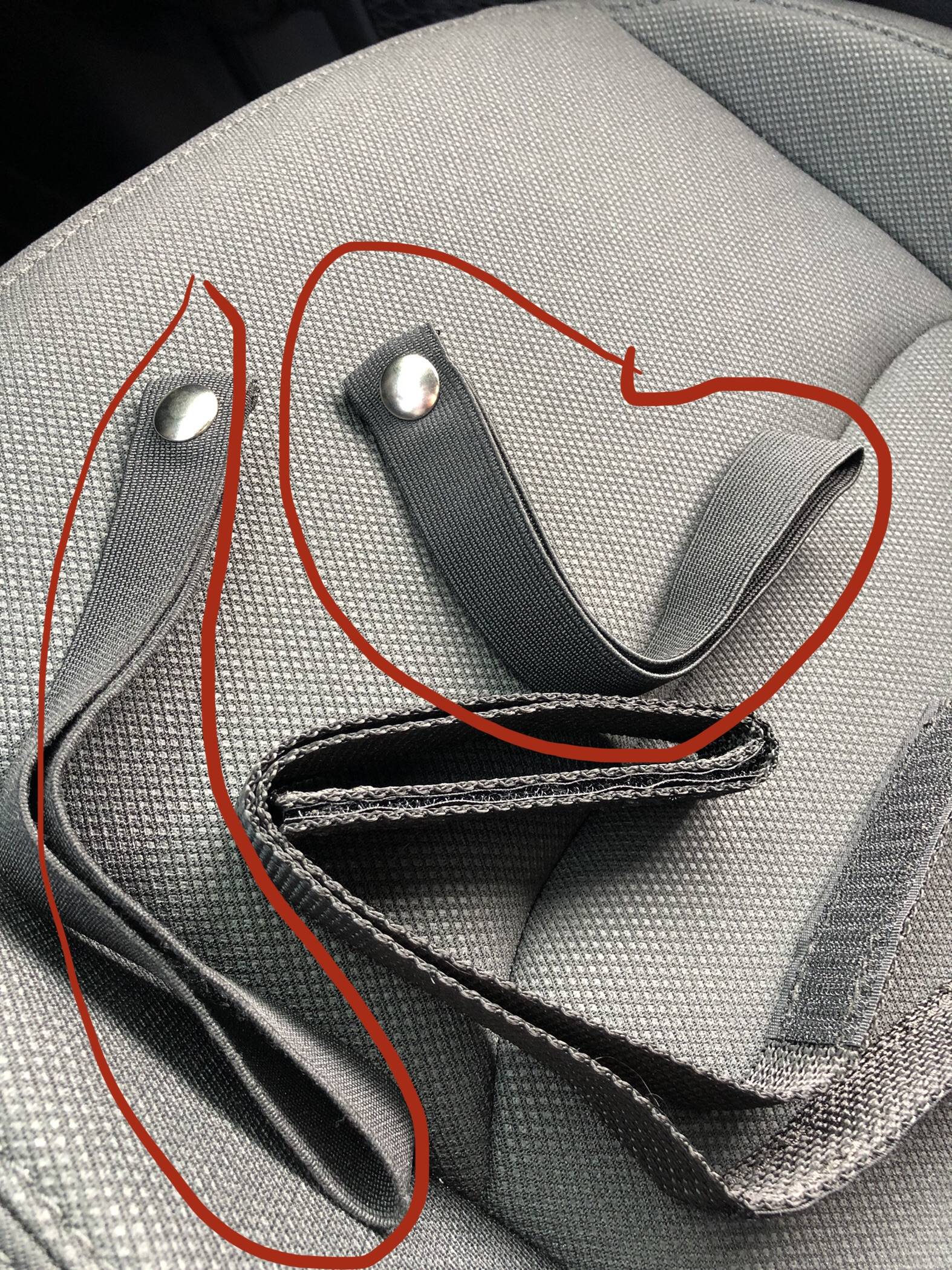 Jeep Wrangler JL Anyone know what the two elastic straps are for? D3400461-E80C-45E2-9C9A-351BF57E66DB
