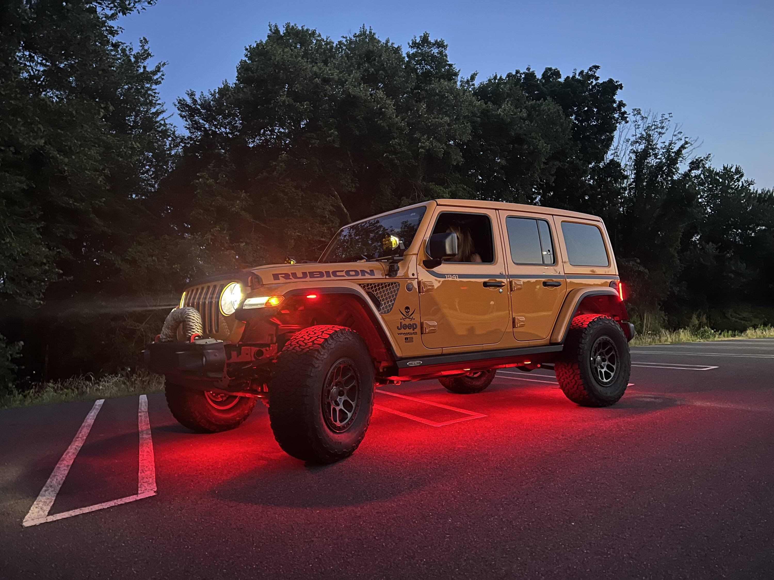 Jeep Wrangler JL Sunglass storage IMG_8002 conv