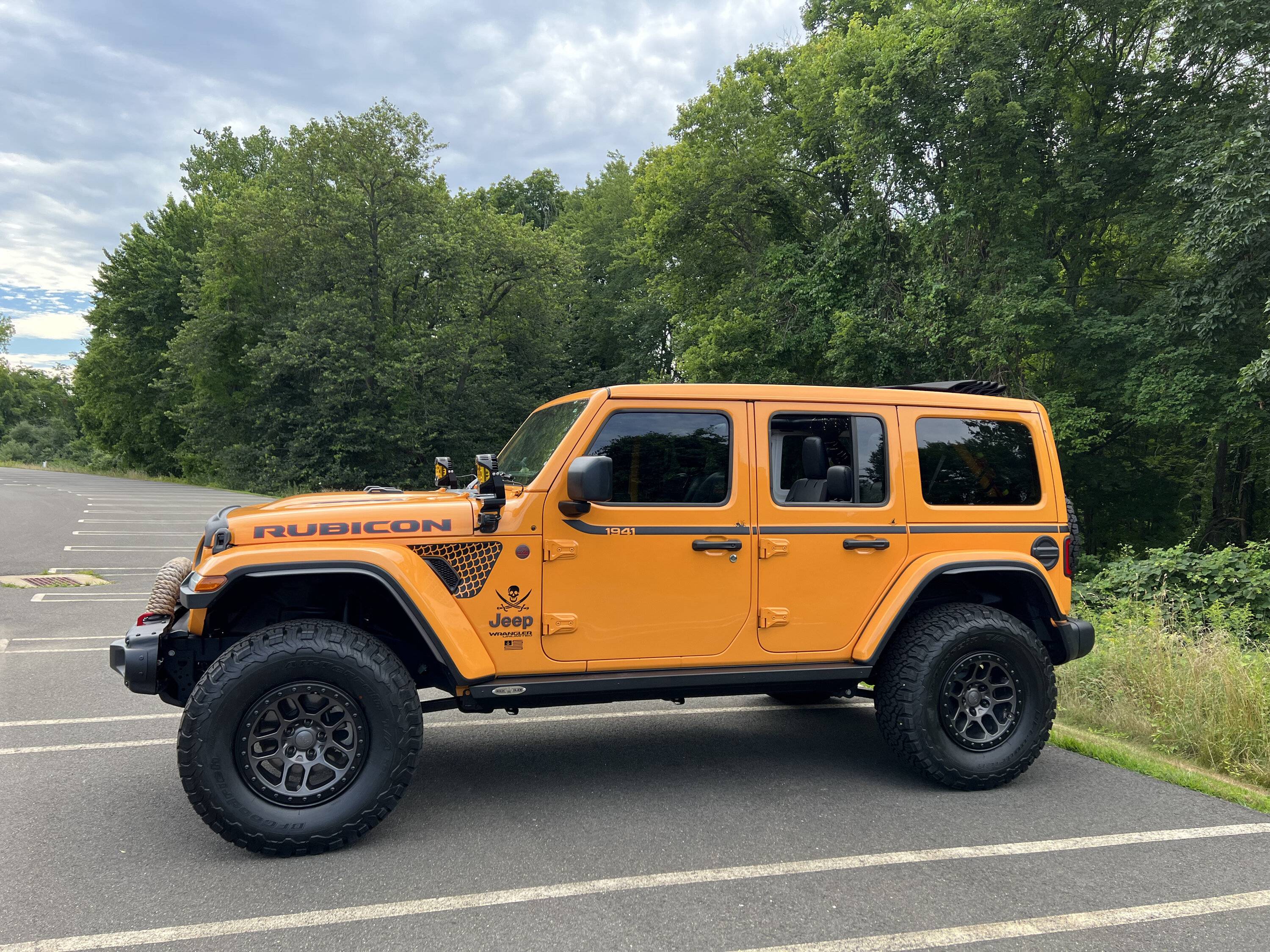 Jeep Wrangler JL Sunglass storage IMG_8395 conv