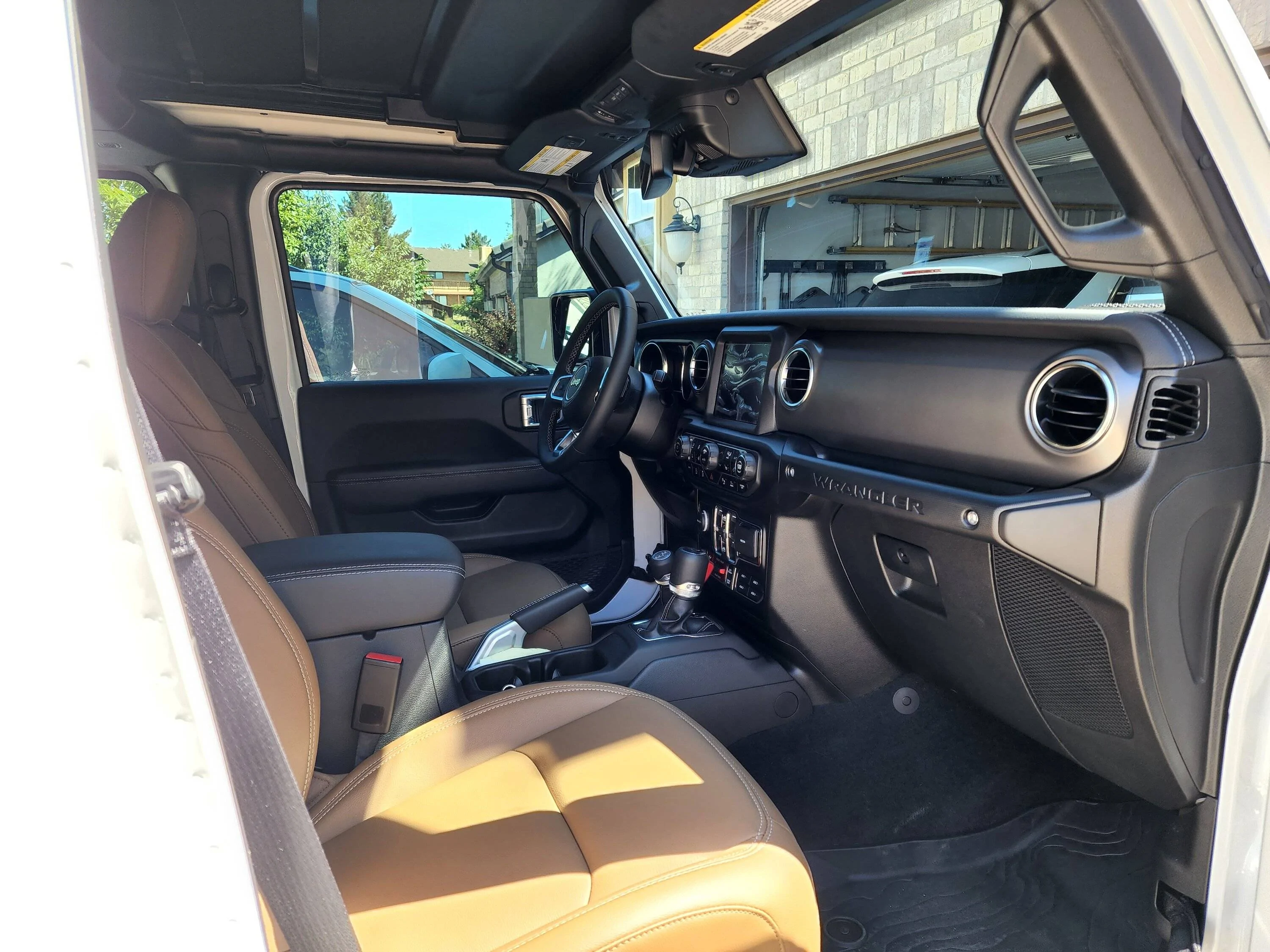 Jeep Wrangler JL 2023 Waiting/Venting Room 20220730_105010