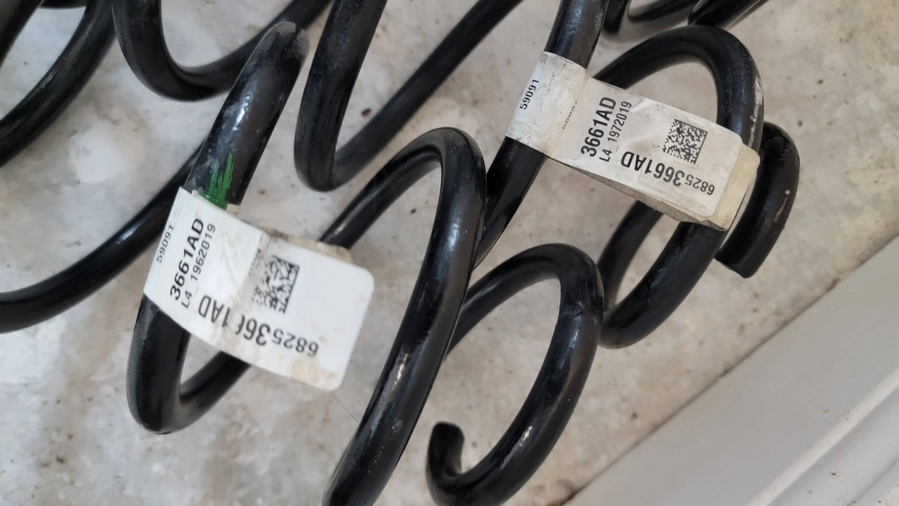 Jeep Wrangler JL Question about Rubicon spring height & spring part numbers Springs-2