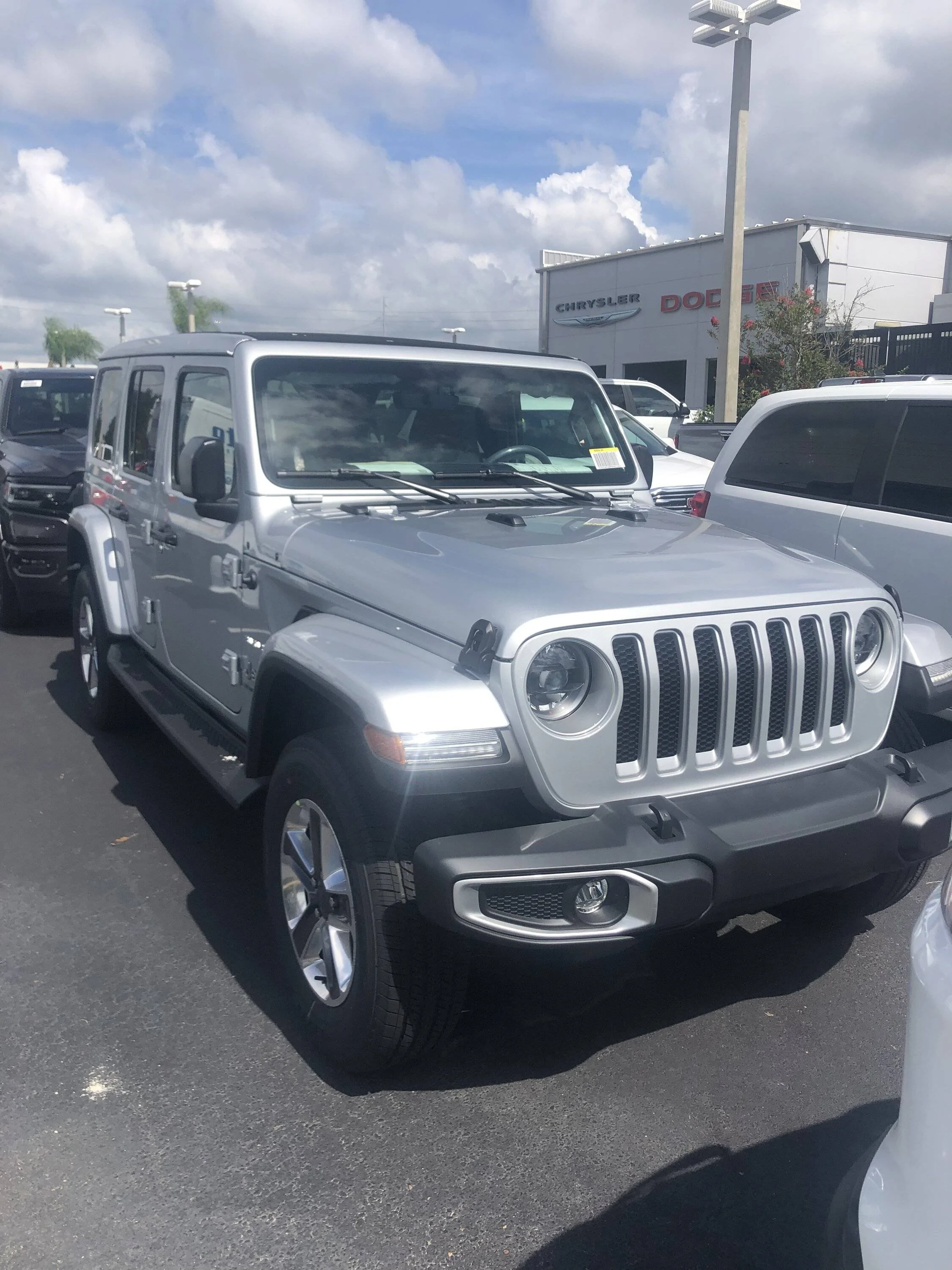 Jeep Wrangler JL 2023 Orders - Check in here 47A588B0-24B2-4F88-BED1-E9C8CB315963
