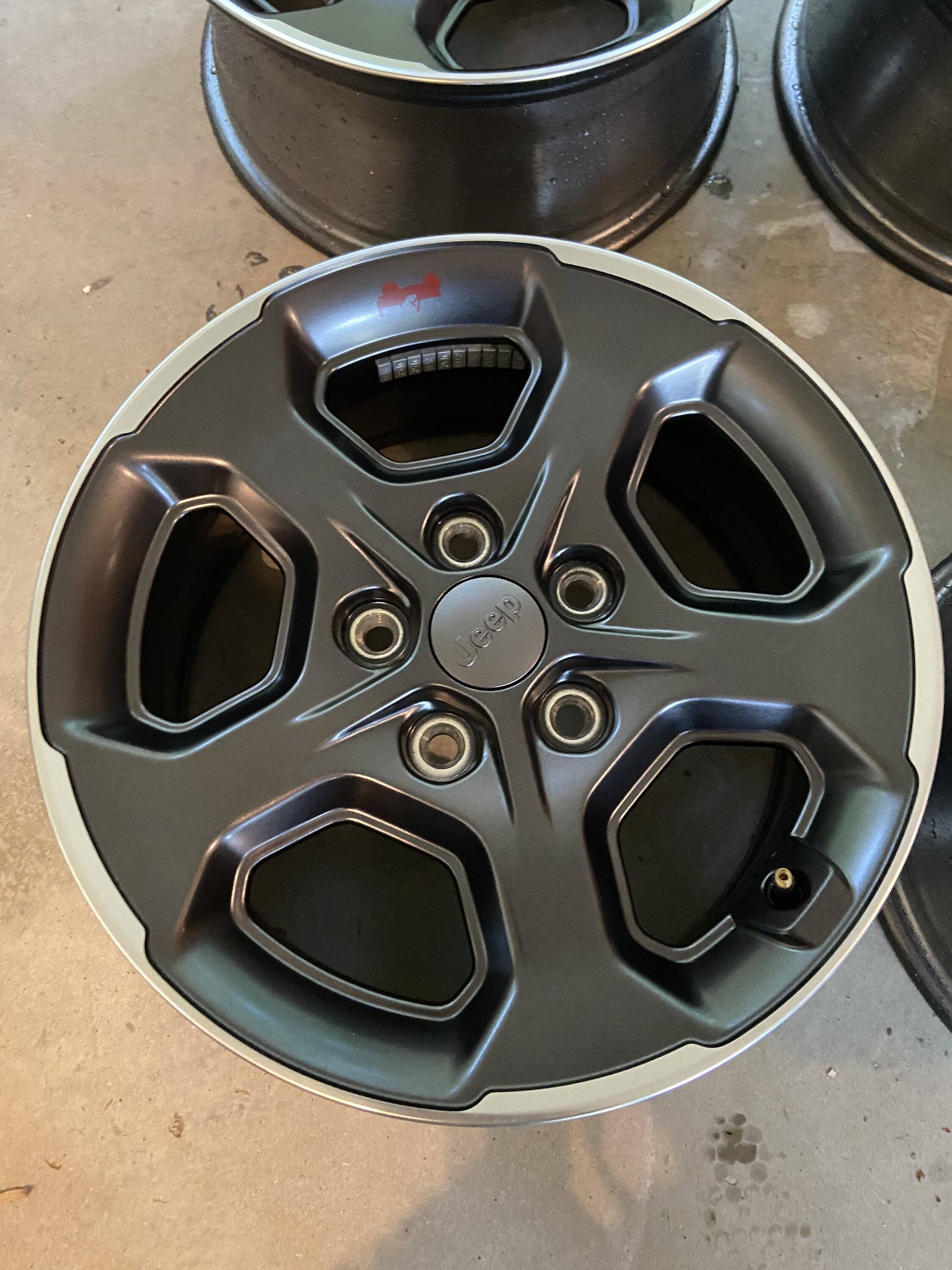Jeep Wrangler JL JT rubi wheels EF86591D-9F6D-4737-986C-2CCA77F27F34
