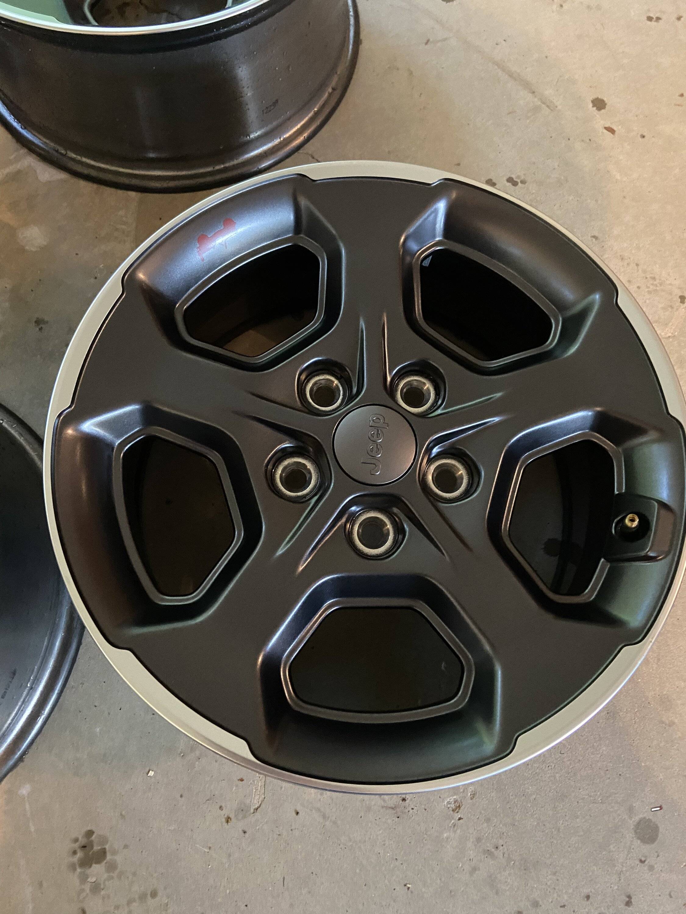 Jeep Wrangler JL JT rubi wheels D9DB2321-918D-4905-81A7-03AE60BAE694