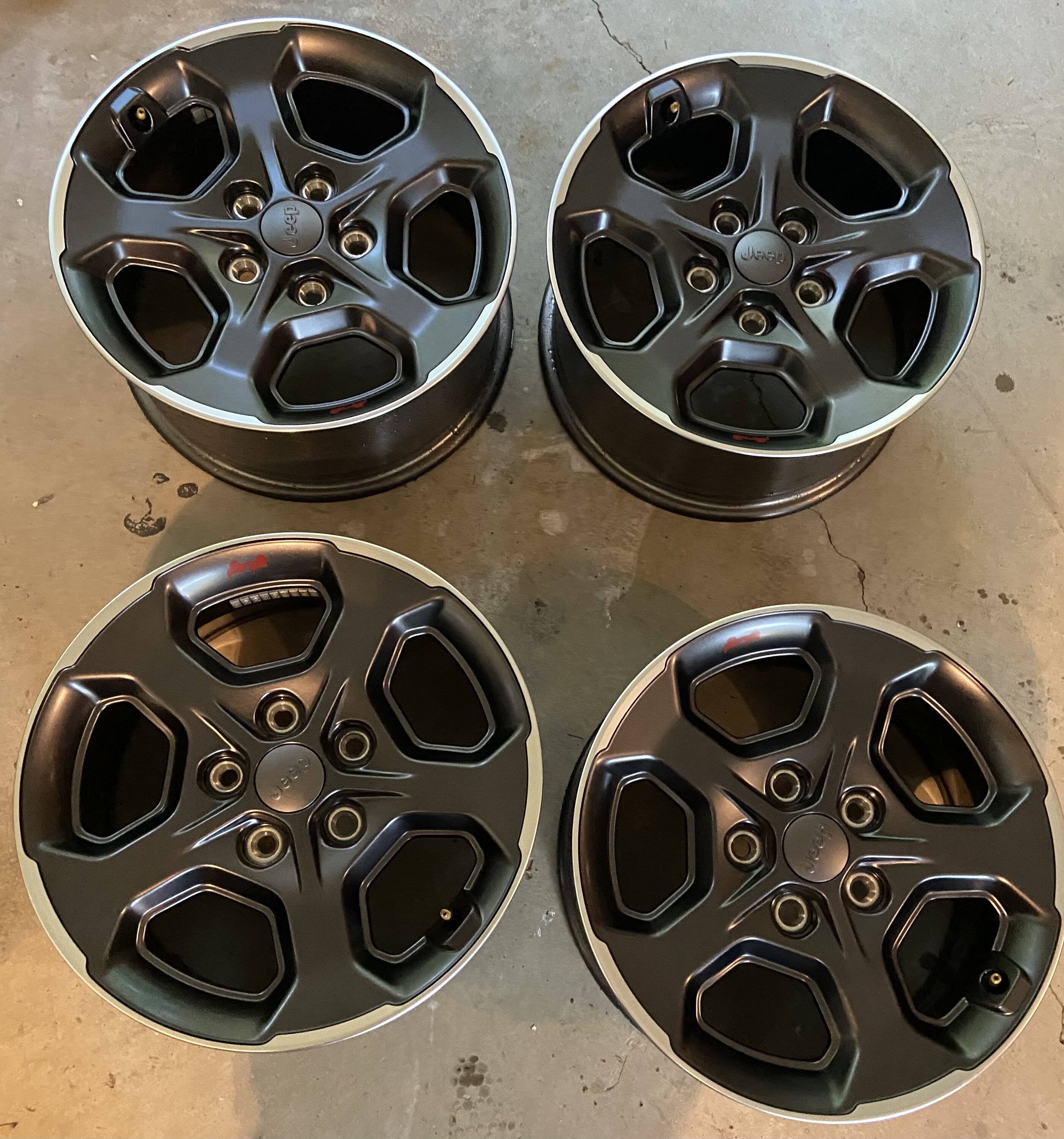 Jeep Wrangler JL JT rubi wheels 90BE4FF9-324B-4D8F-81DA-A303999F979D