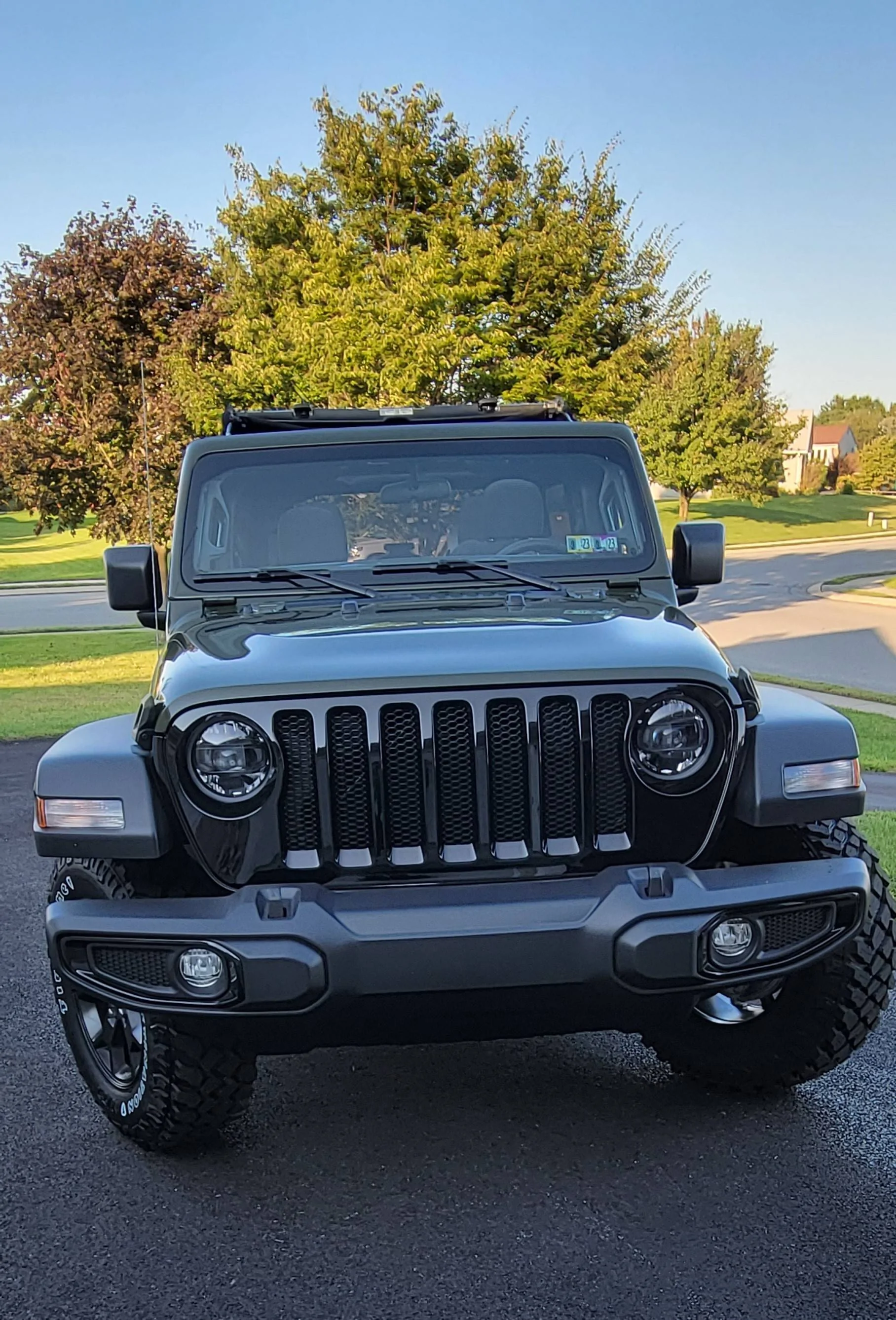 Jeep Wrangler JL 2023 Orders - Check in here Front