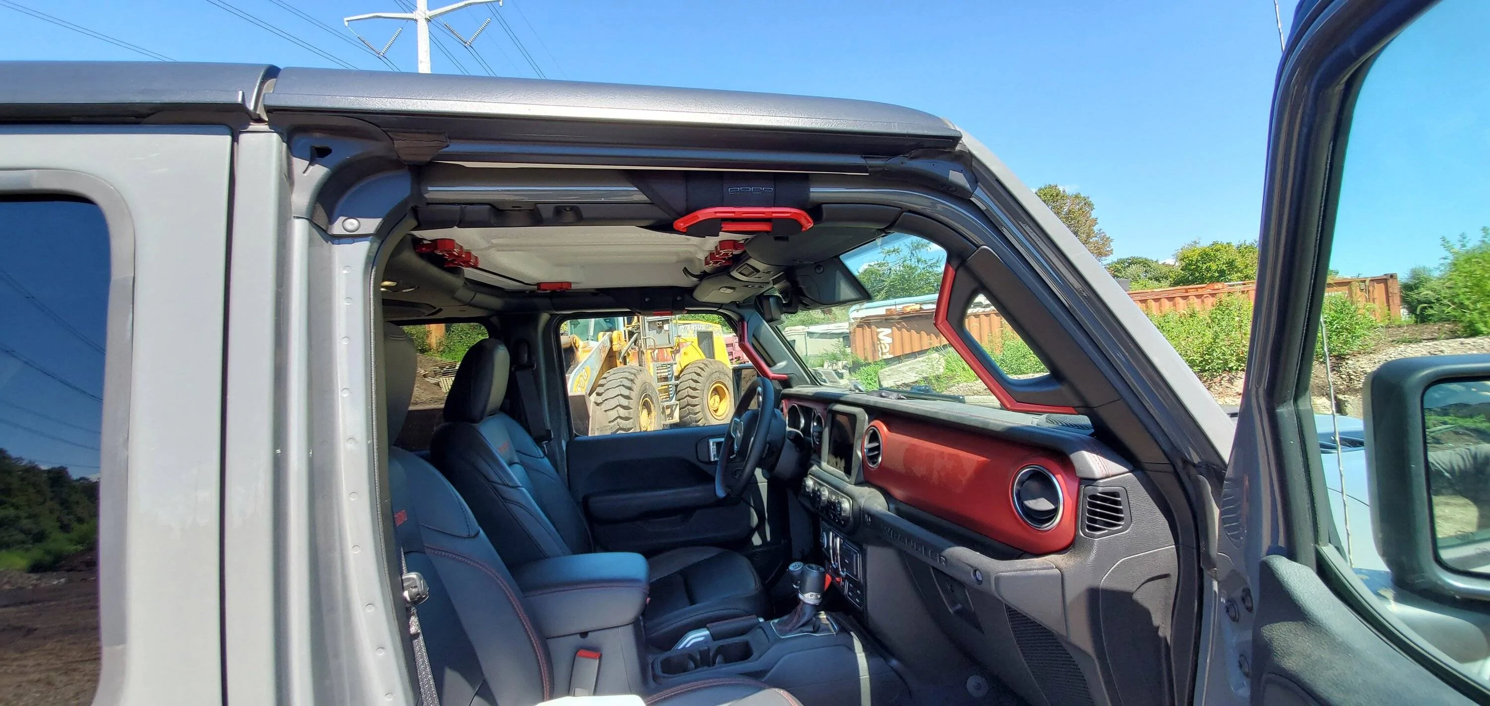 Jeep Wrangler JL fixed hand holds 20200818_140613