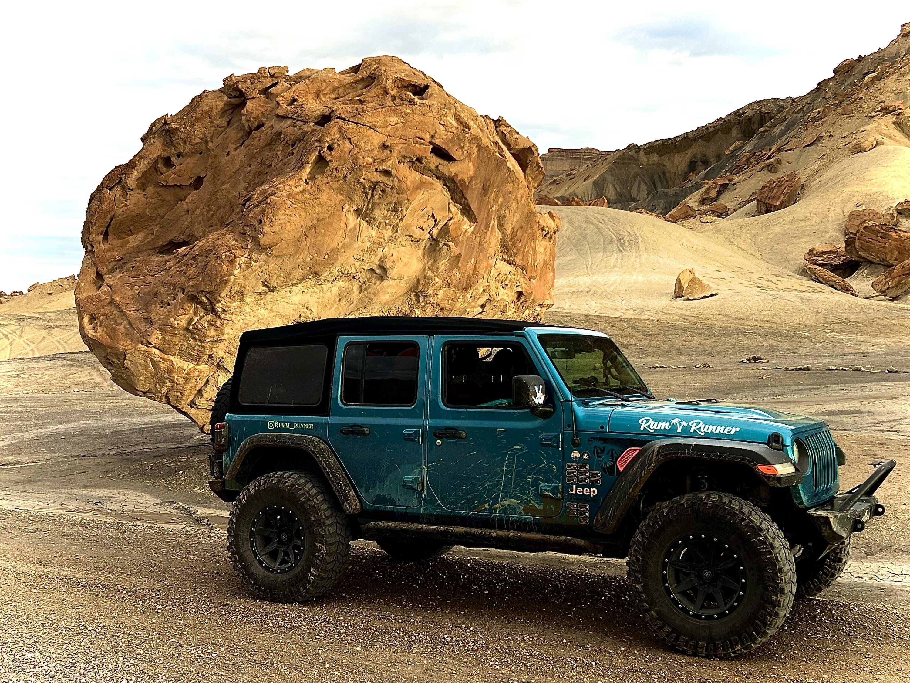 Jeep Wrangler JL Looking for side steps/rock sliders. Lets see them 195B9476-5AF2-4978-9918-BC548675816F