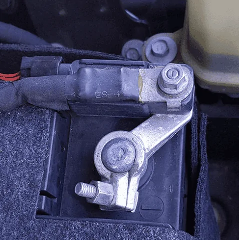 Jeep Wrangler JL ESS Battery Cable Change 1663598154925
