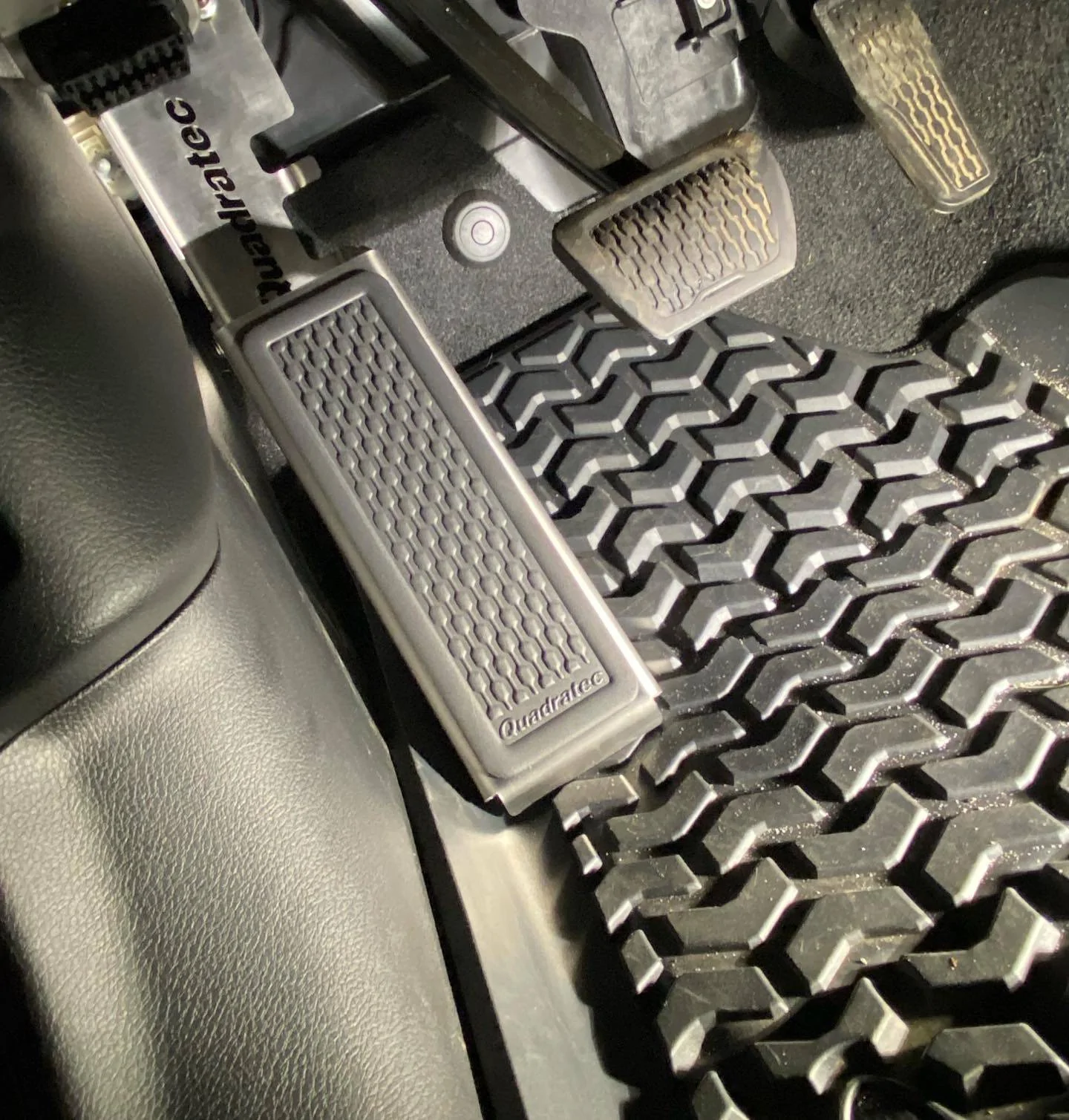 Jeep Wrangler JL Another dead pedal thread?!?! BF60E9C9-6794-40E8-A8B3-6CFBBDECF377