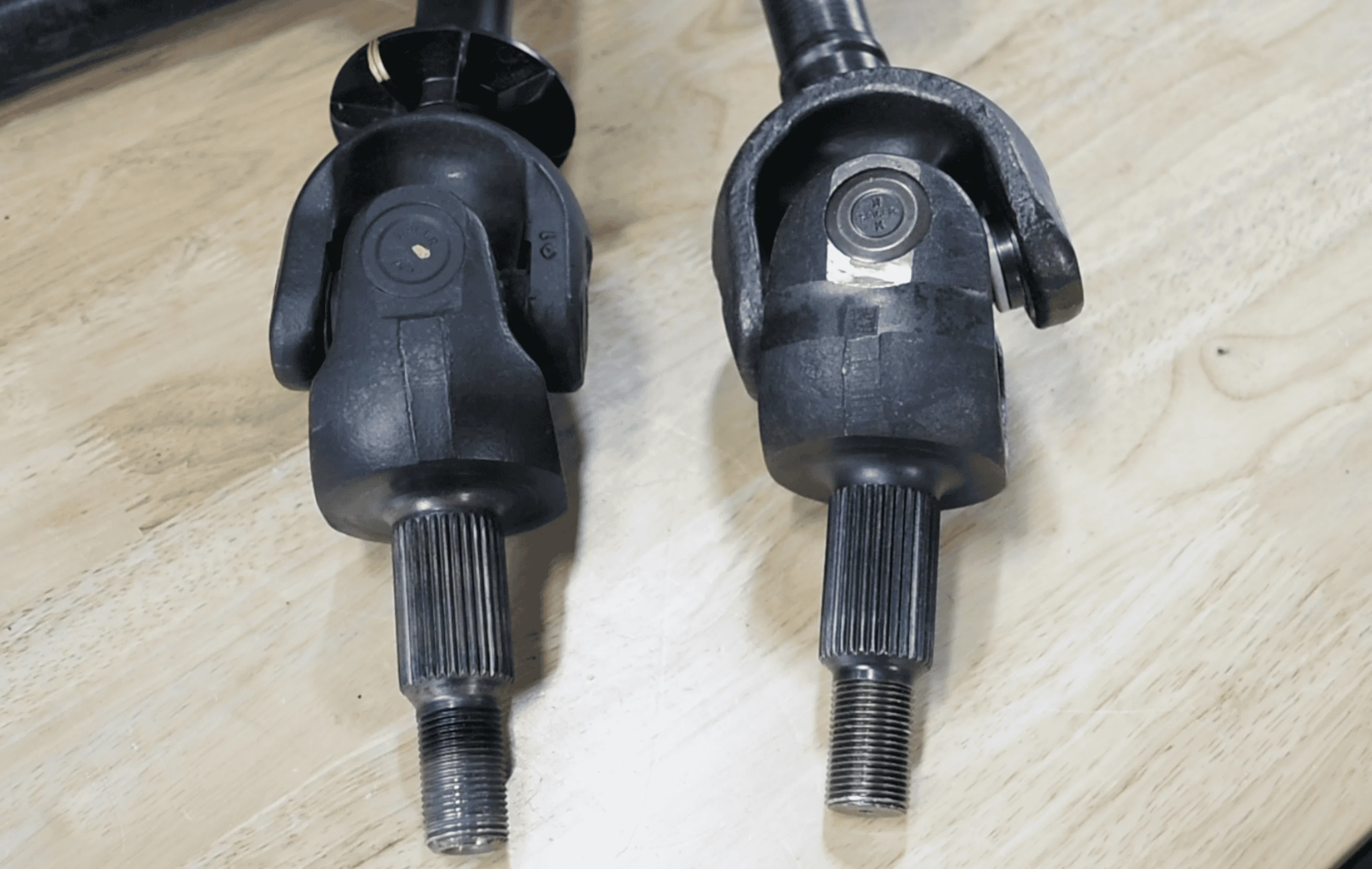 Jeep Wrangler JL OEM D44 Front Inner Shaft And FAD Collar Metallurgy 1410-vs-stnd