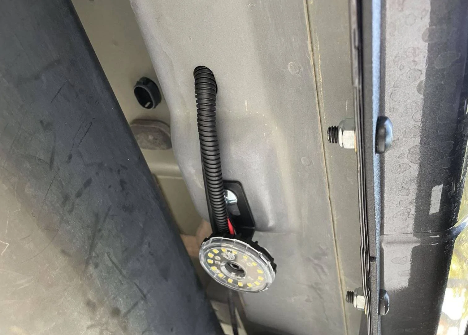Jeep Wrangler JL Need help with rock light location kc6