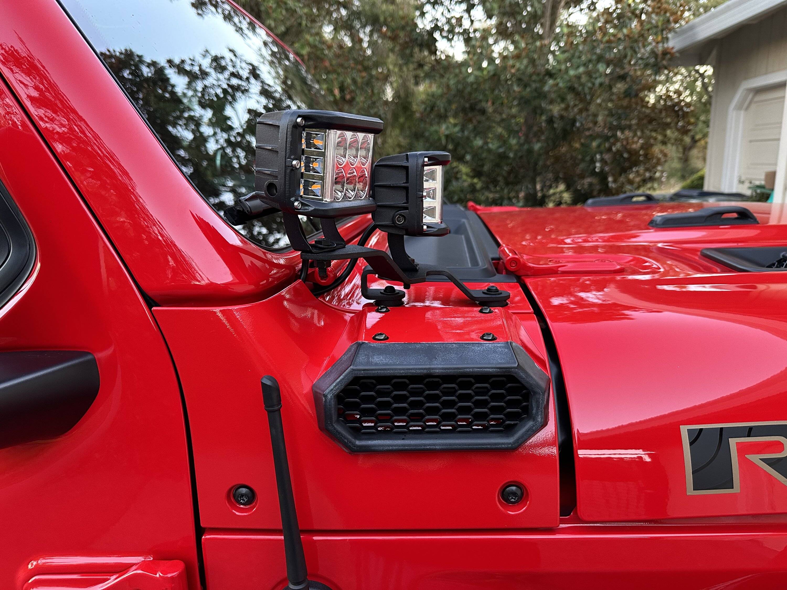 Jeep Wrangler JL AMFIB Snorkel Cowl Lighting Options? EE5501AB-8F1A-4A3D-A0BC-398D5B7BE530