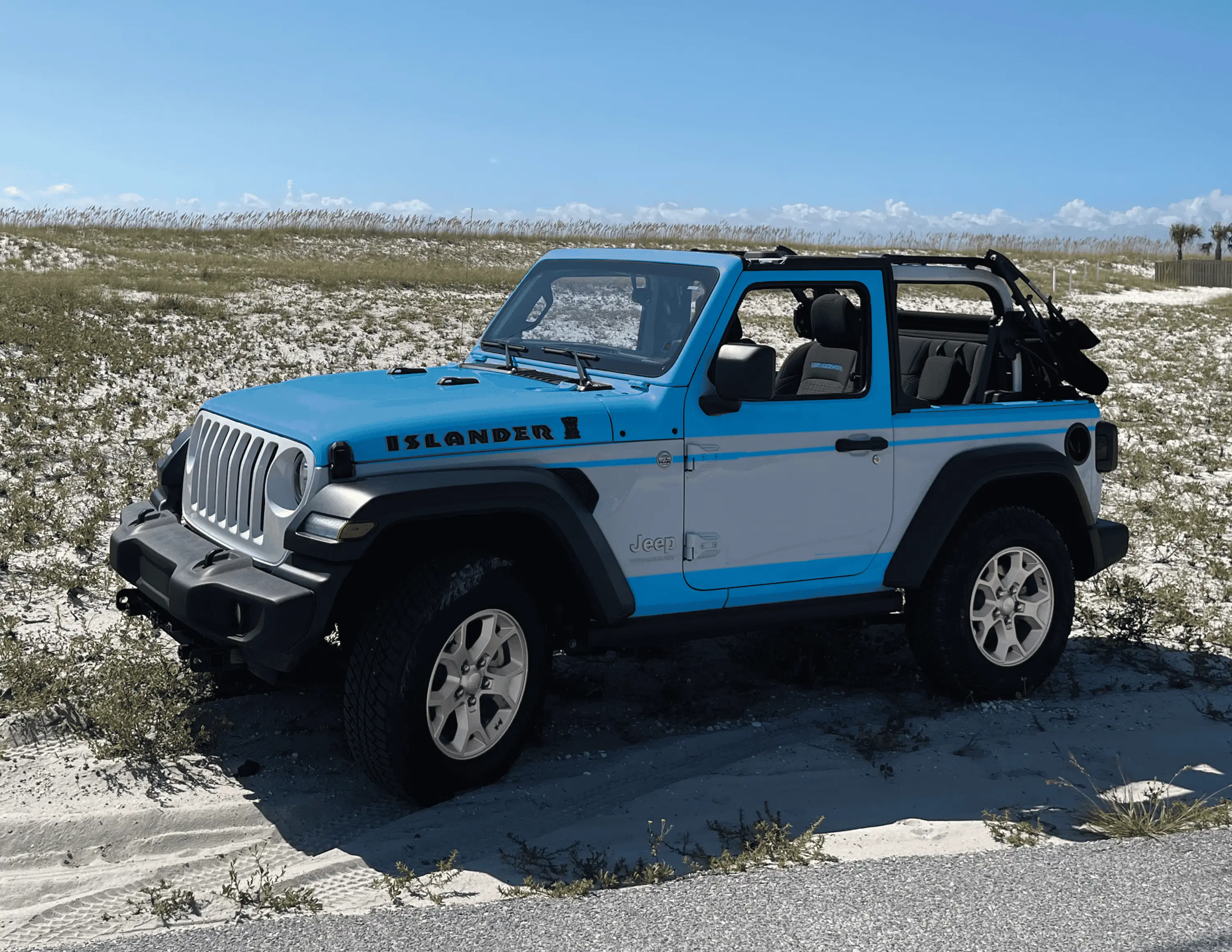 Jeep Wrangler JL Which 2 tone do you like best? 1B6B594A-8A6F-4FC8-9BA8-F7A9F5CB0D06