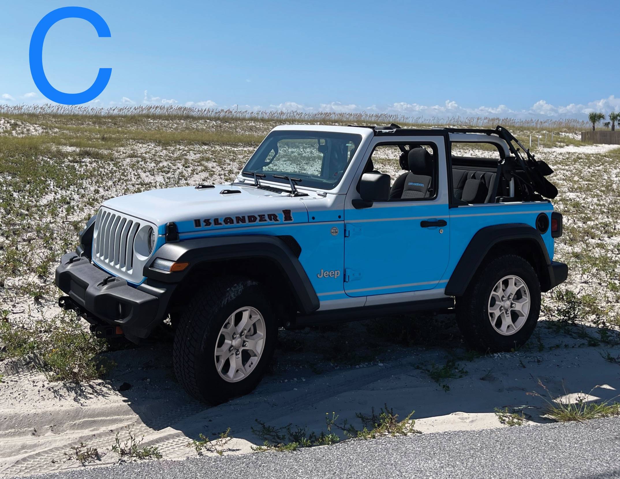 Jeep Wrangler JL Which 2 tone do you like best? 788EC4E7-E9A7-4B83-9DFE-C6B284B8C9C7