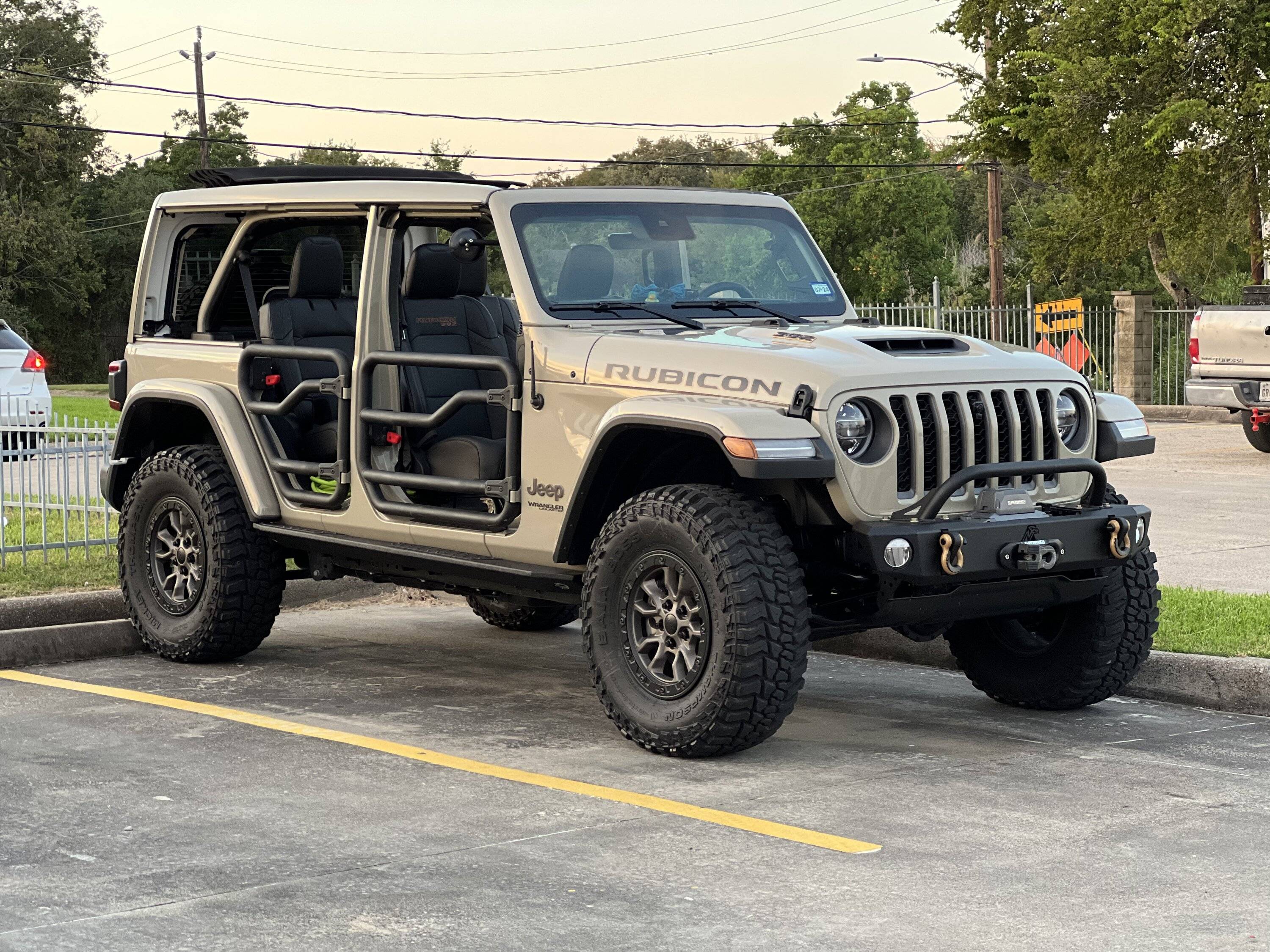 Jeep Wrangler JL Looking for side steps/rock sliders. Lets see them 3E7A6061-BC47-412D-856C-DEC3B469DDD7