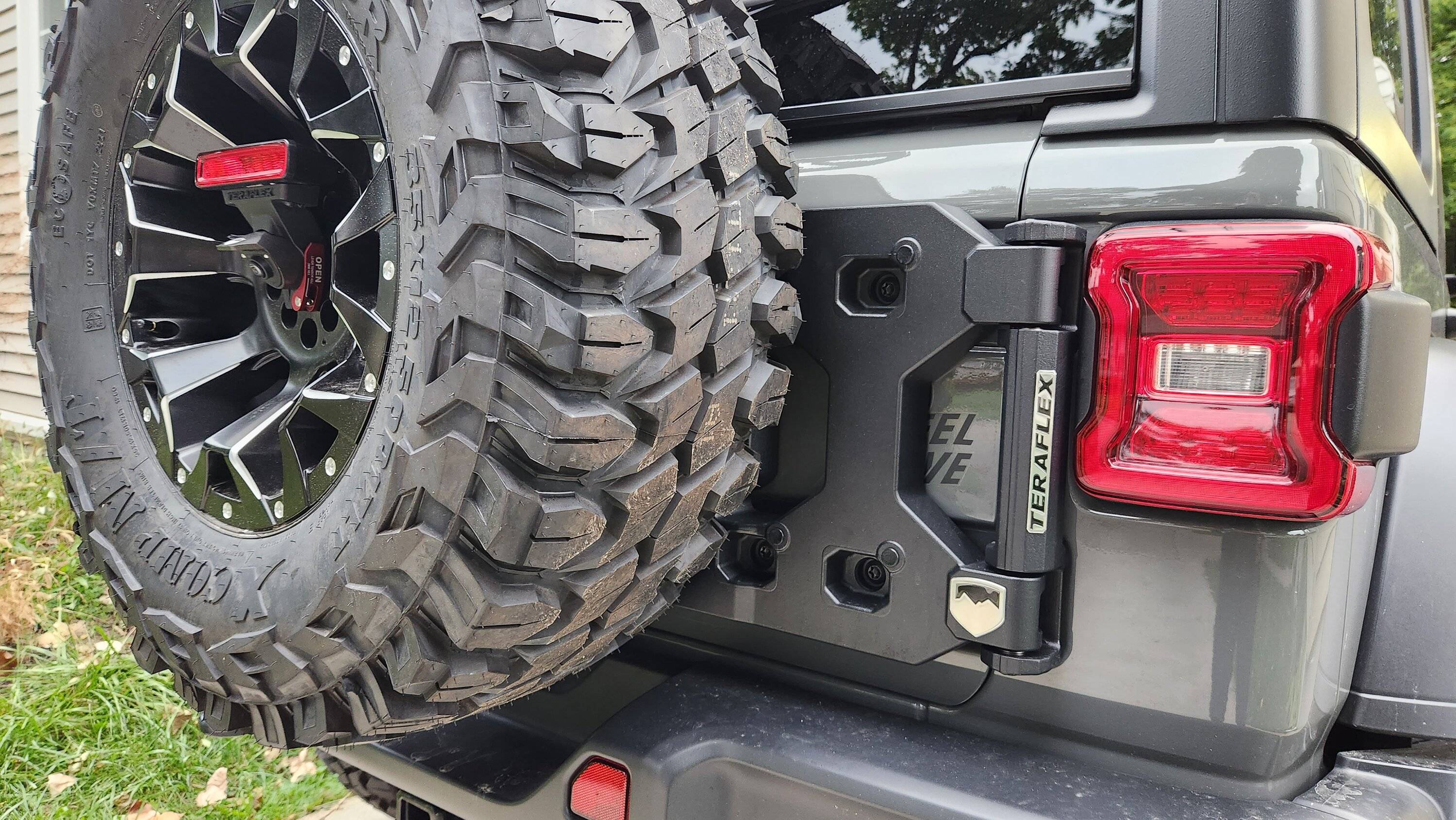 Jeep Wrangler JL Meet MAKO 20220927_075109