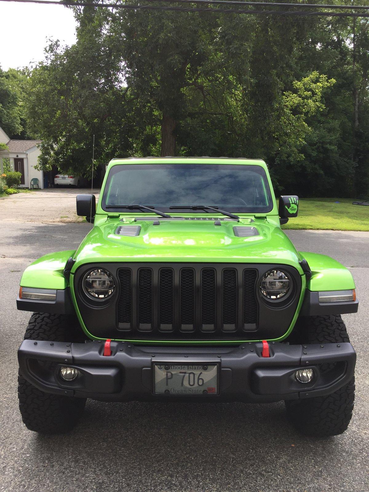 Jeep Wrangler JL Mopar Satin Black Grill CBF9394F-6B9A-4E85-9434-8A4F6C444DF8