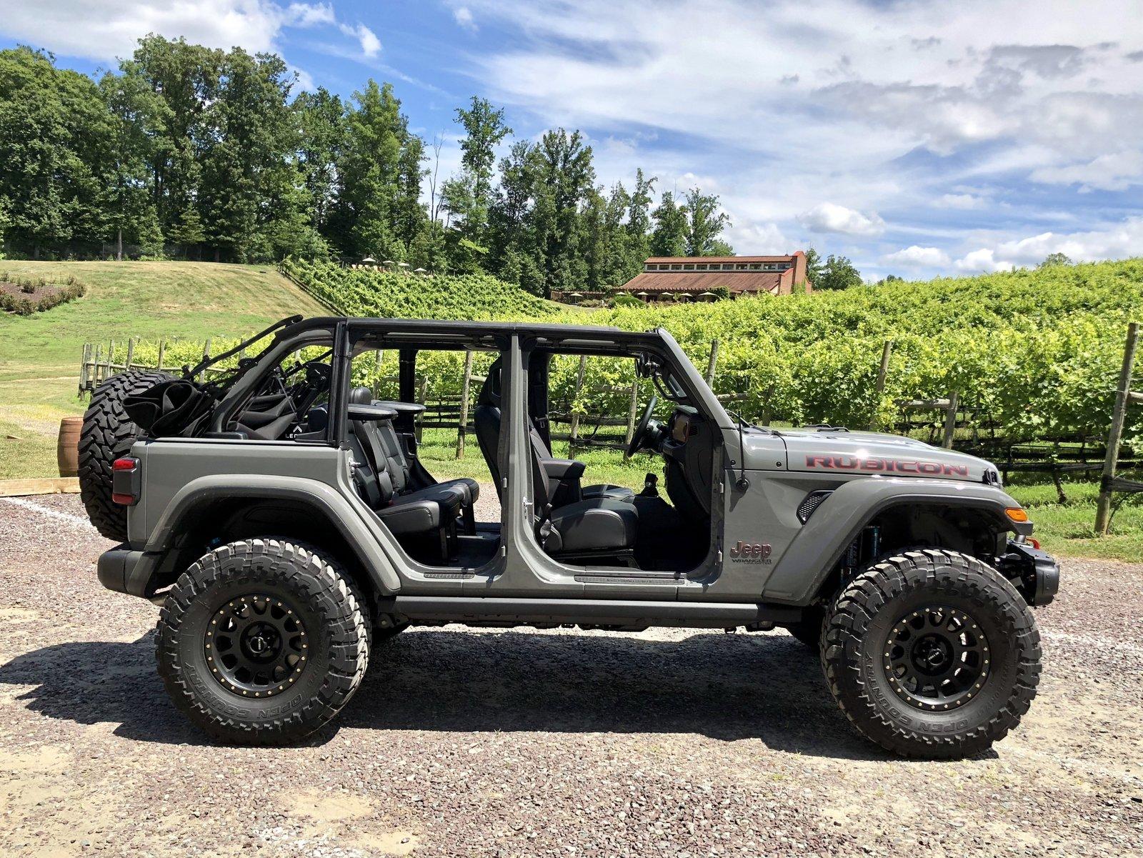 Jeep Wrangler JL Sting Gray Owners w/ aftermarket wheels please post pics 1E31B2E7-FEB3-41EC-9031-AC5313E55CDF