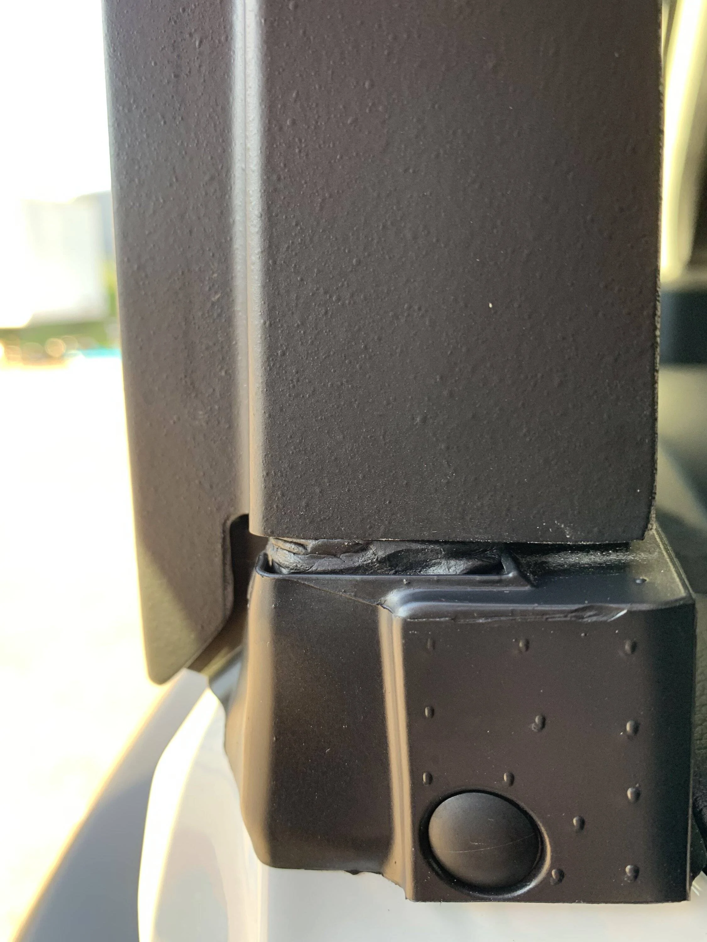 Jeep Wrangler JL Touchless carwash leaks - normal? IMG-0664