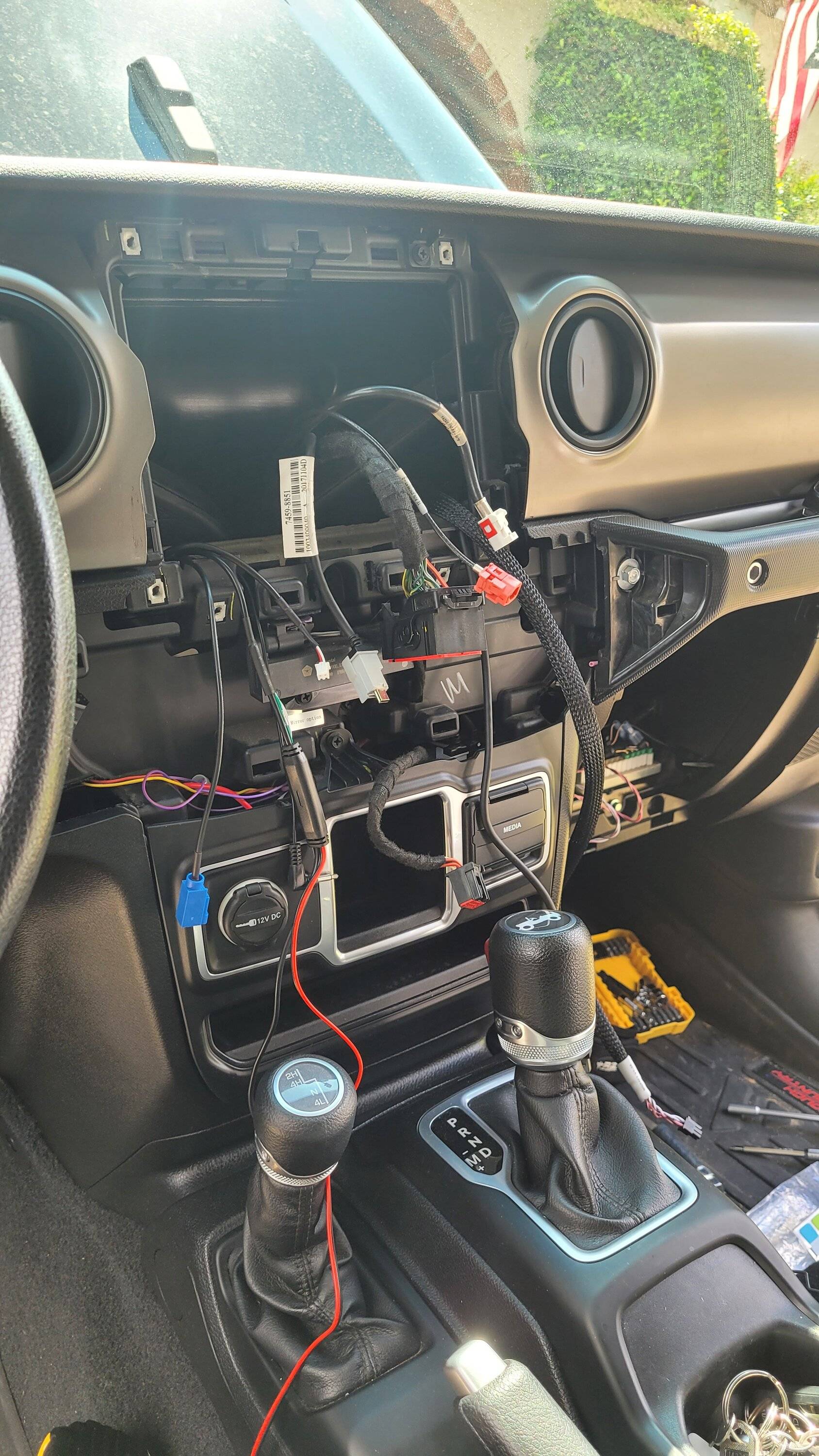 Jeep Wrangler JL 2018 JL Head Unit Upgrade Recommendations 20220911_110341