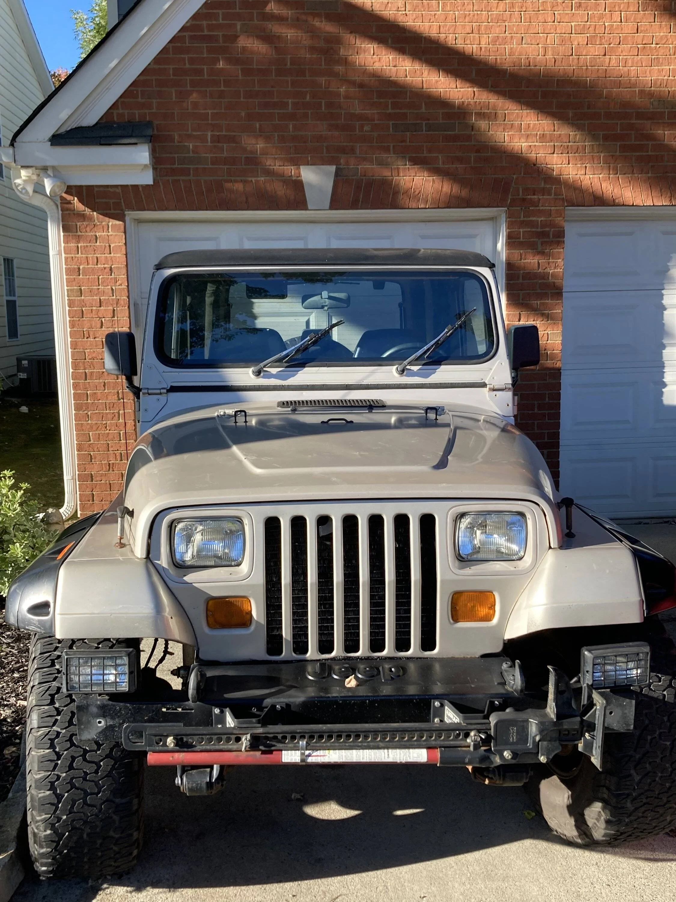 Jeep Wrangler JL YJ 1995 Inquiry 92AABF09-FF96-40C6-8A5E-A7936D424079