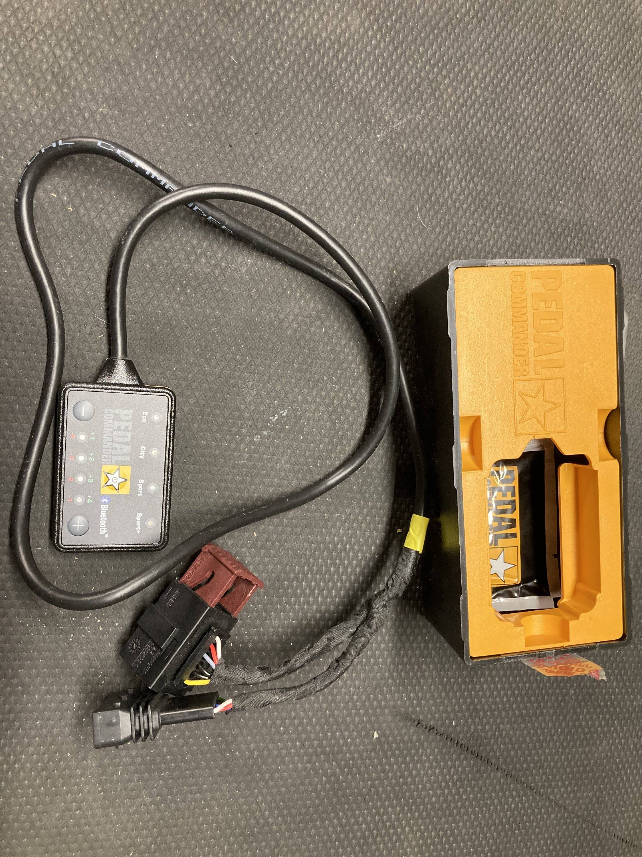 Jeep Wrangler JL Pedal Commander and Tazer Lite 55F7EC22-F53A-4A7F-8E6C-8AAE1AE1F71F