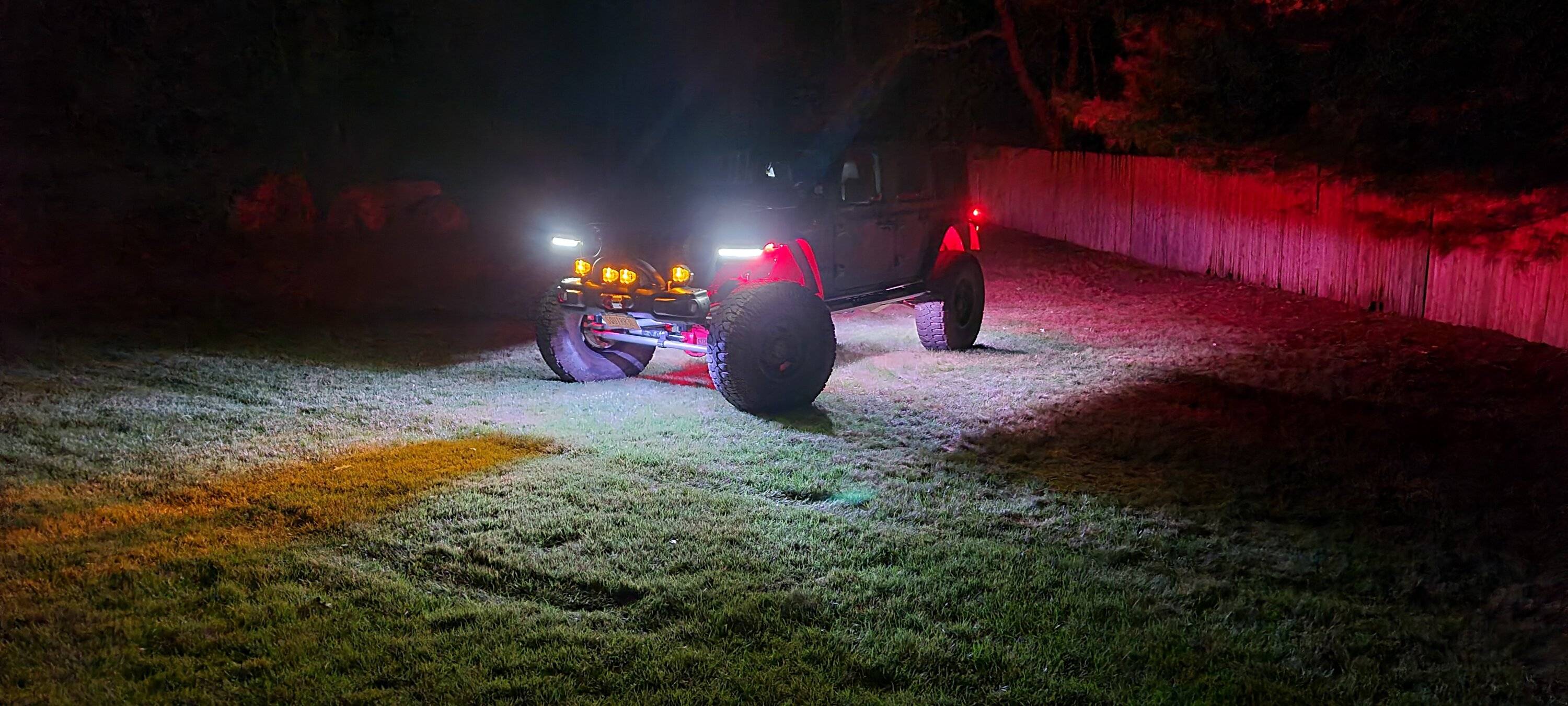 Jeep Wrangler JL Need help with rock light location 20220924_232628
