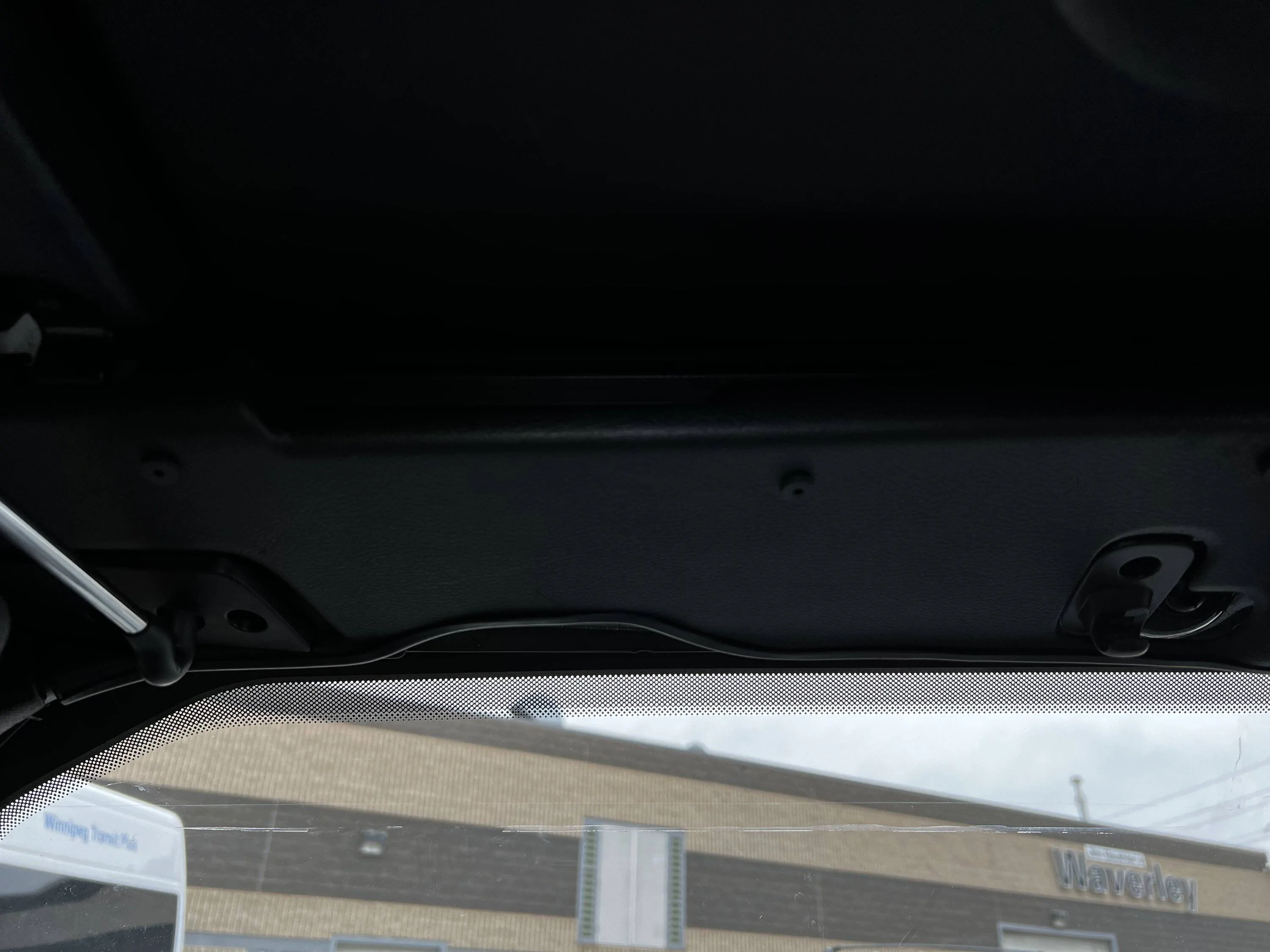 Jeep Wrangler JL Quadratec Stealth Light Bar with Sky One Touch 3D3822B7-A3F6-43AE-933B-C1DE8772F27B