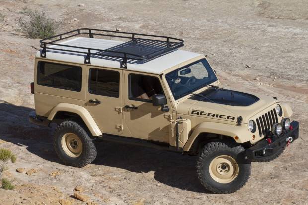 Jeep Wrangler JL Extended Wrangler body on Gladiator Wheelbase? BD8ED455-94C3-4C01-BEE9-32D4BD25D800