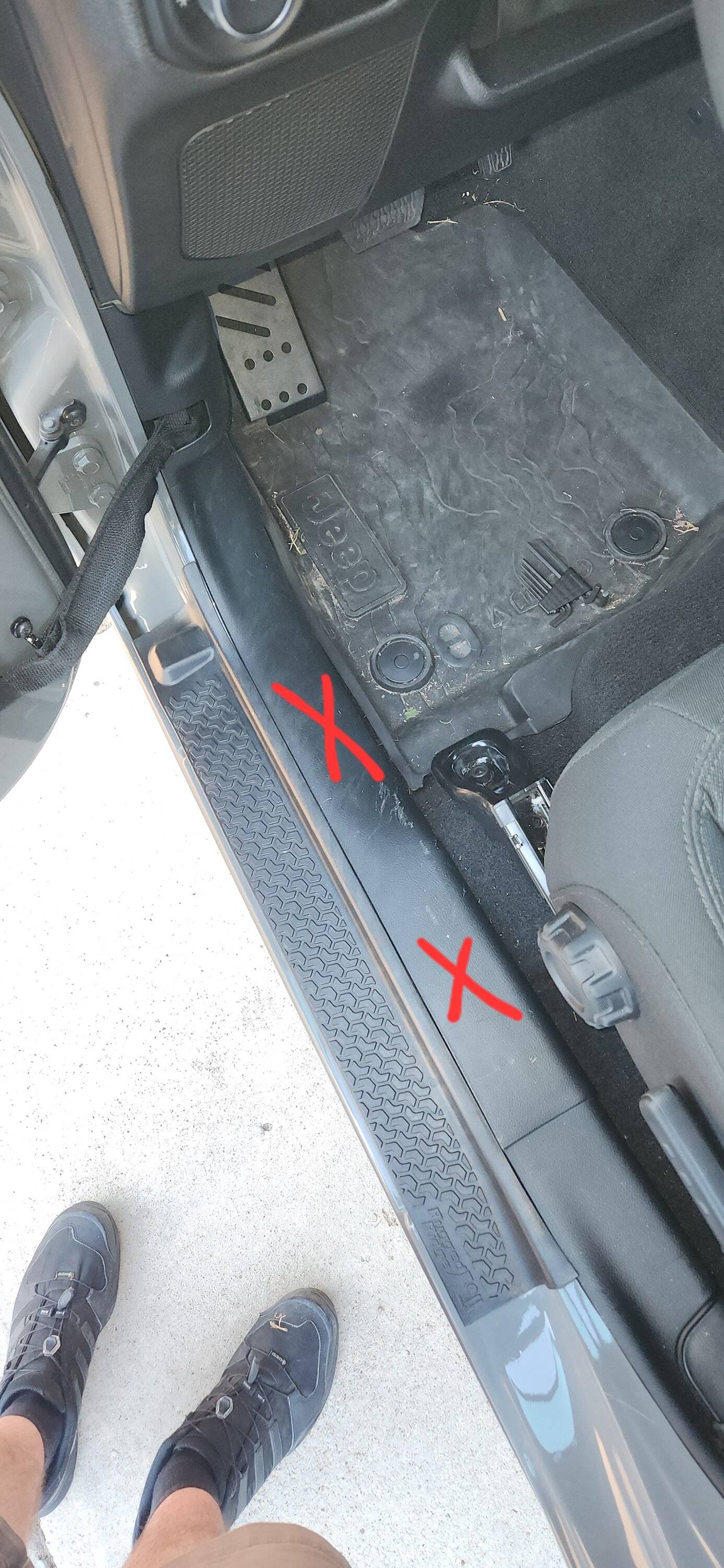 Jeep Wrangler JL Help finding this interior panel 20221001_183113