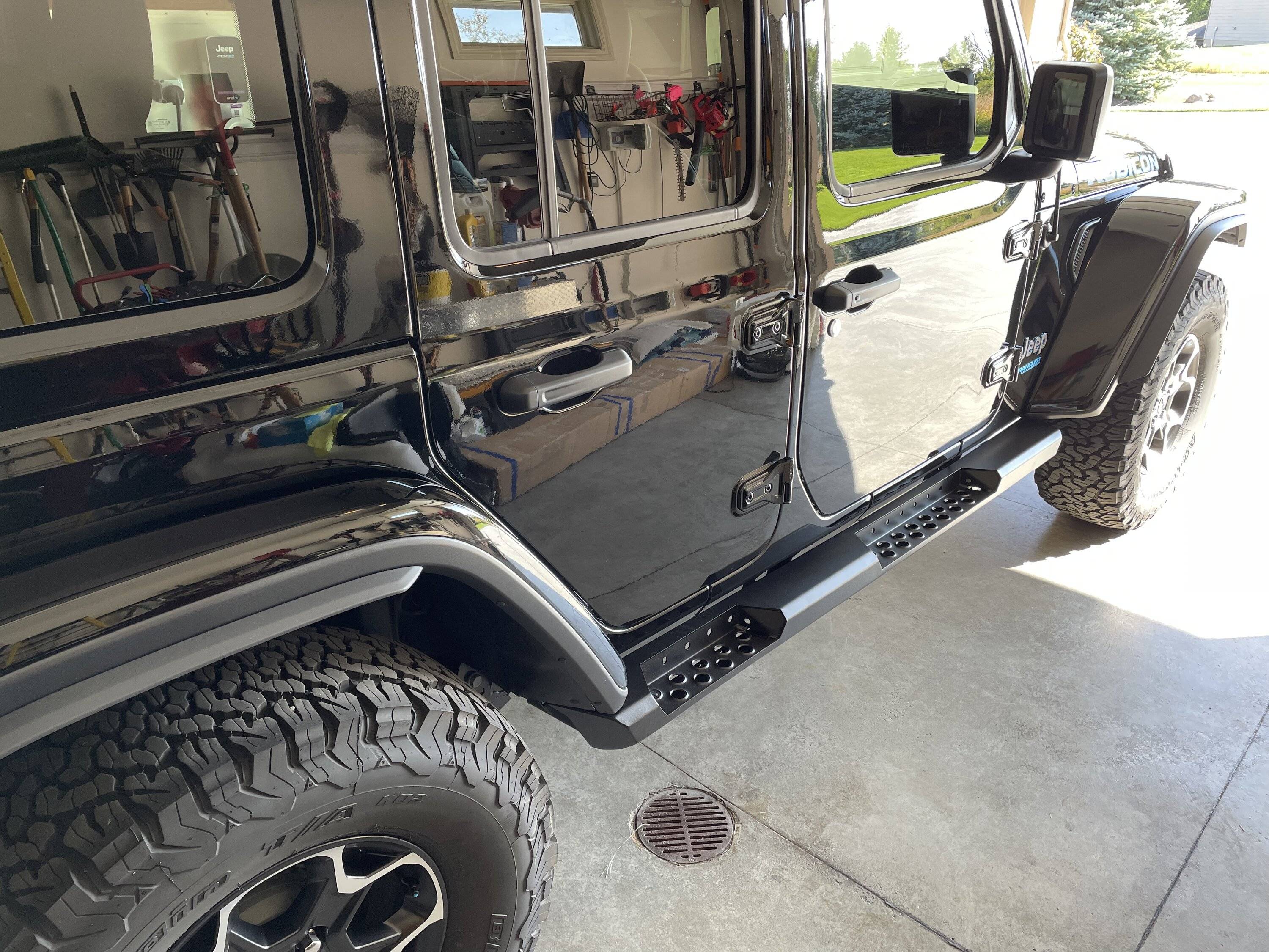 Jeep Wrangler JL Looking for side steps/rock sliders. Lets see them tempImageSmJg1L
