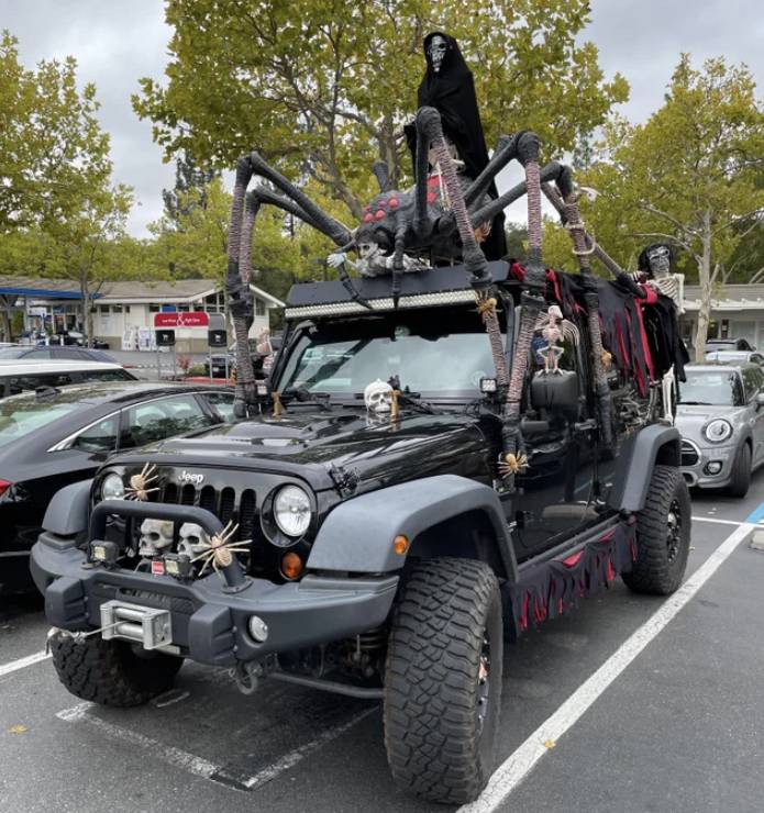 Jeep Wrangler JL 2022 Halloween Jeep Thread ? ?? 76BC5074-0AB9-434D-85BD-E73DAFB1F621