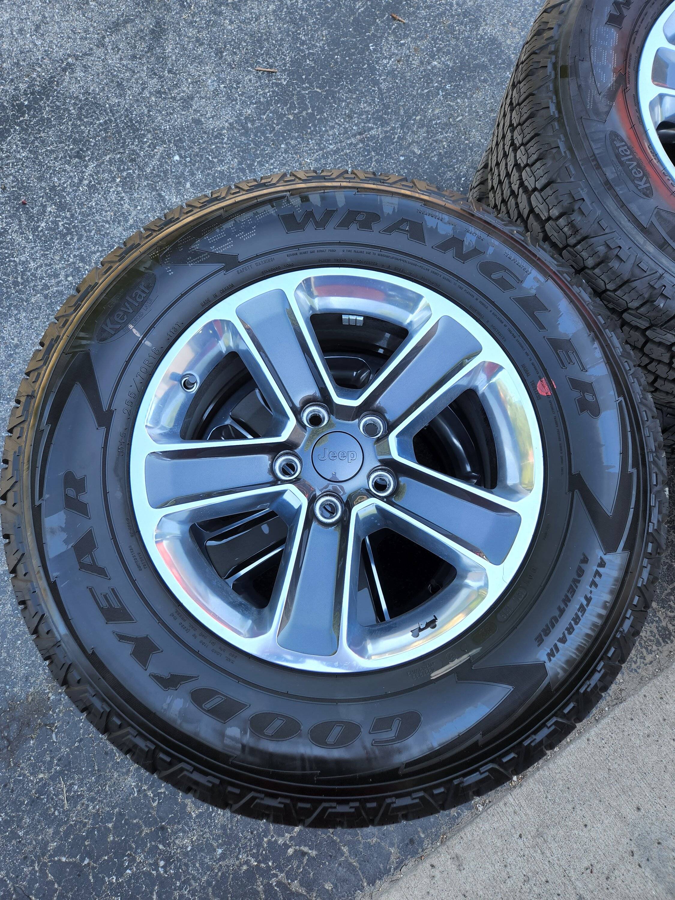 Jeep Wrangler JL 2022 Sahara Takeoffs 20220624_165739