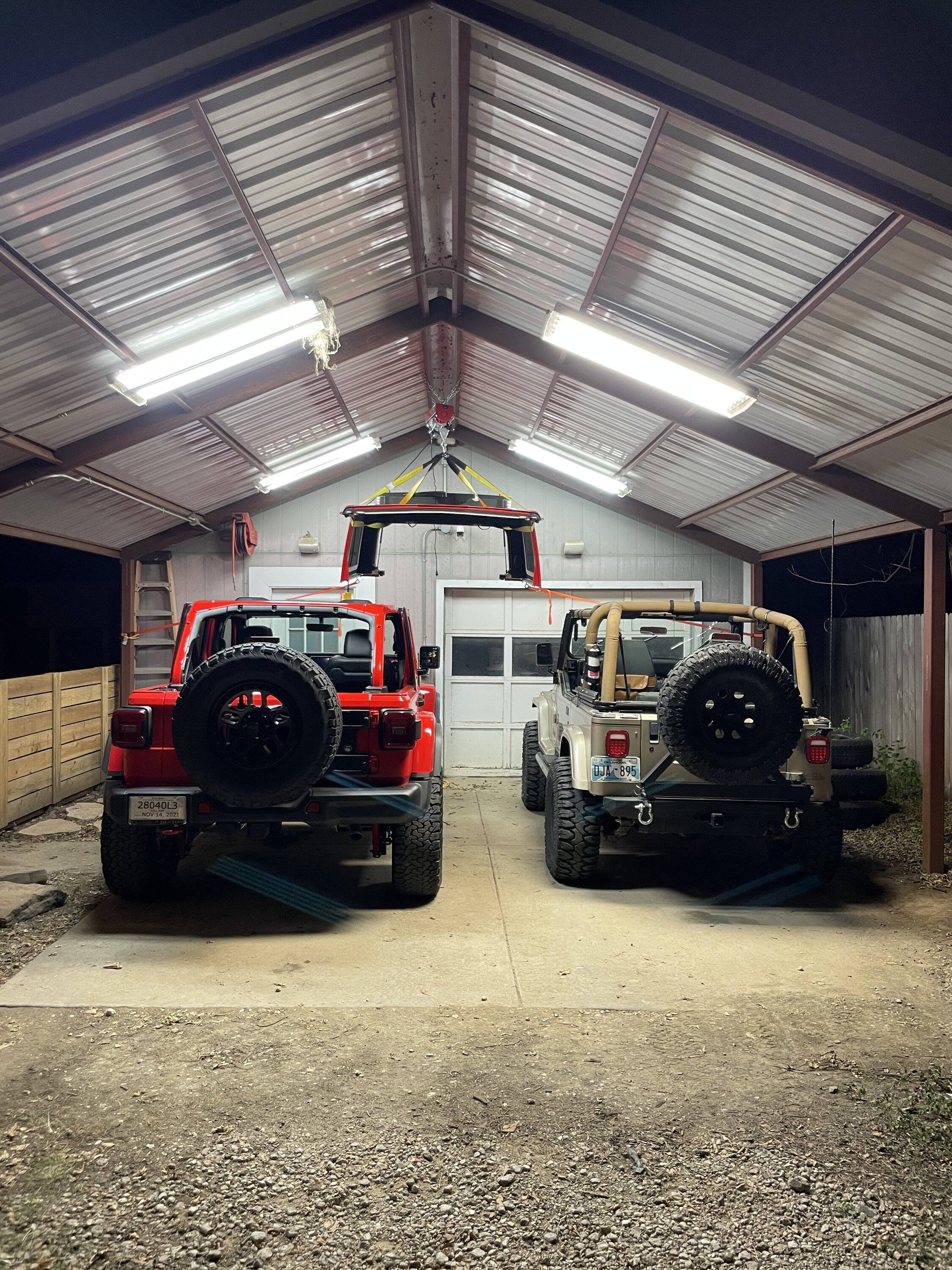 Jeep Wrangler JL No Garage D0FE5573-06BE-41B5-9520-54E35943F93E