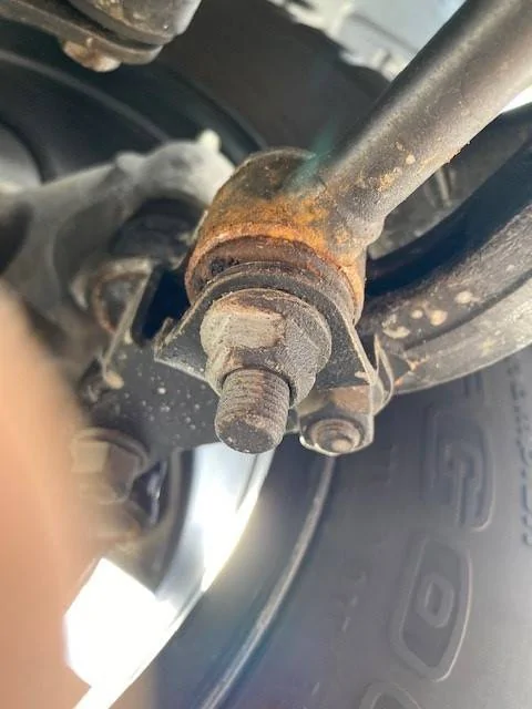 Jeep Wrangler JL Rust everywhere Picture1