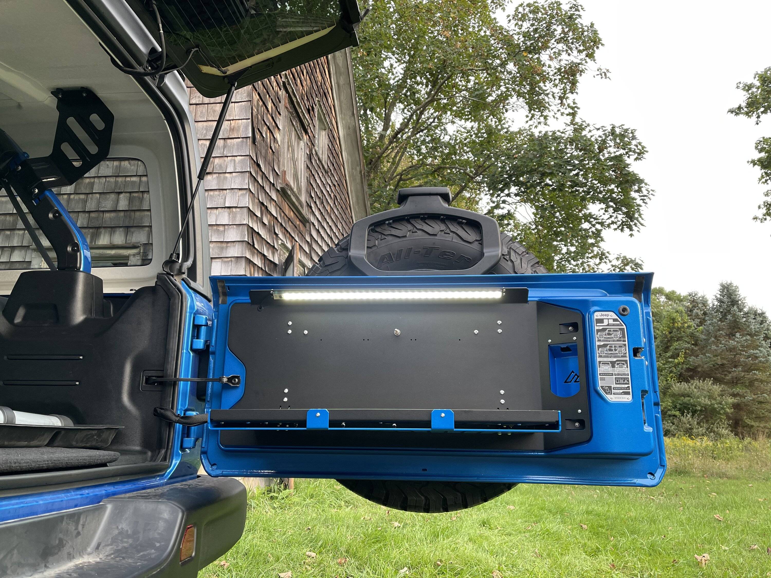 Jeep Wrangler JL Show off your Tailgate Tables! E3927AAA-424E-4860-B3F8-B14D86B52B95