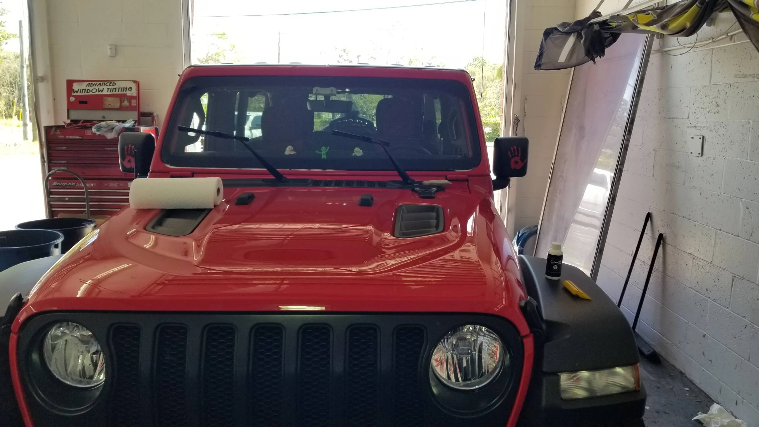 Jeep Wrangler JL Windshield/Clearplex Installed today + Gorilla Glass ?? 20221006_134539