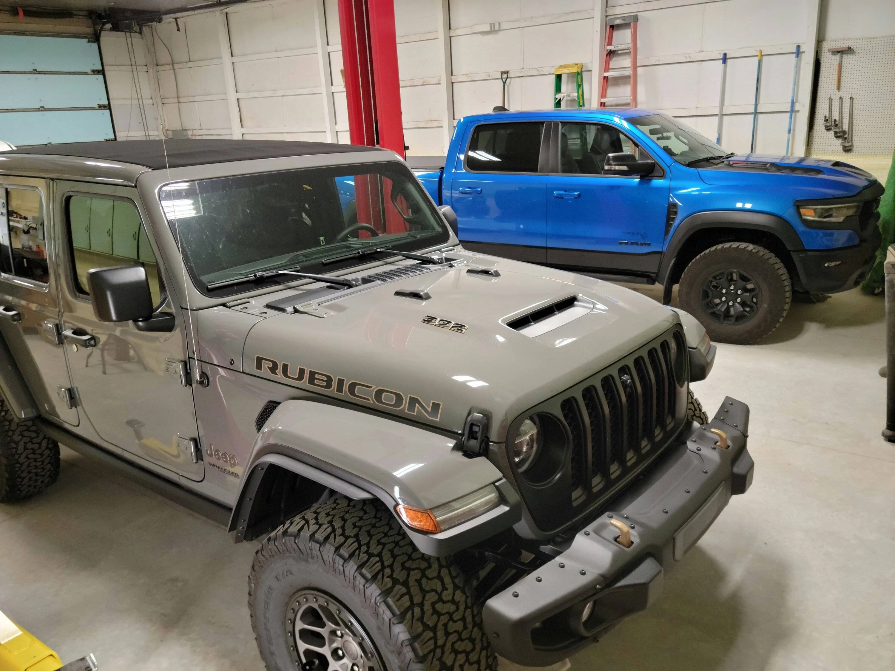 Jeep Wrangler JL Fake engine noise? 20220830_182007
