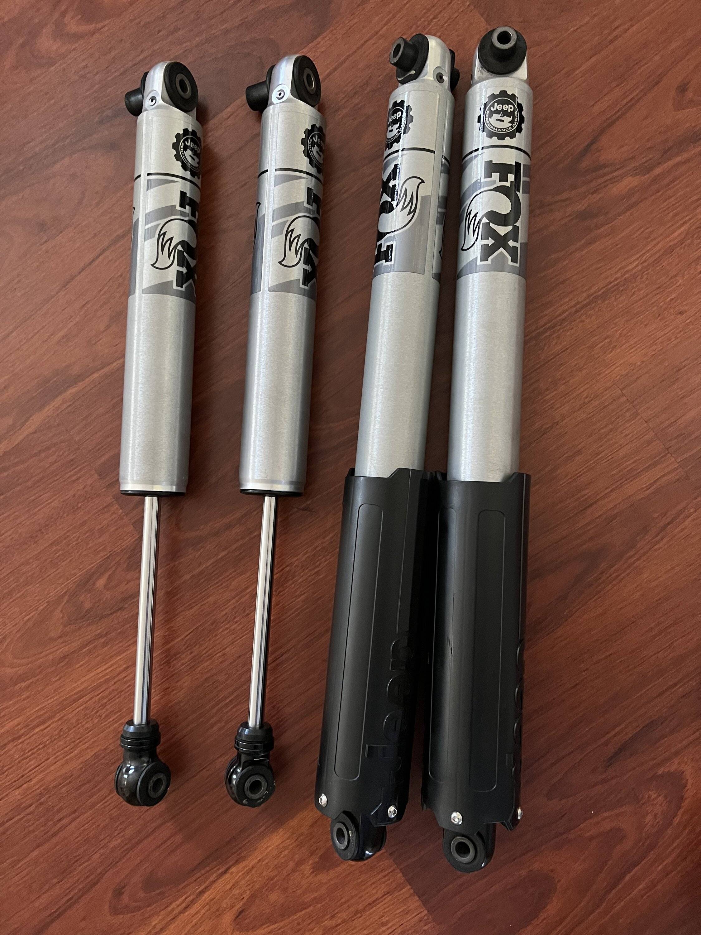 Jeep Wrangler JL Mopar fox shocks 2.5 5A5C53EA-2876-4086-B831-AC45D37C1385