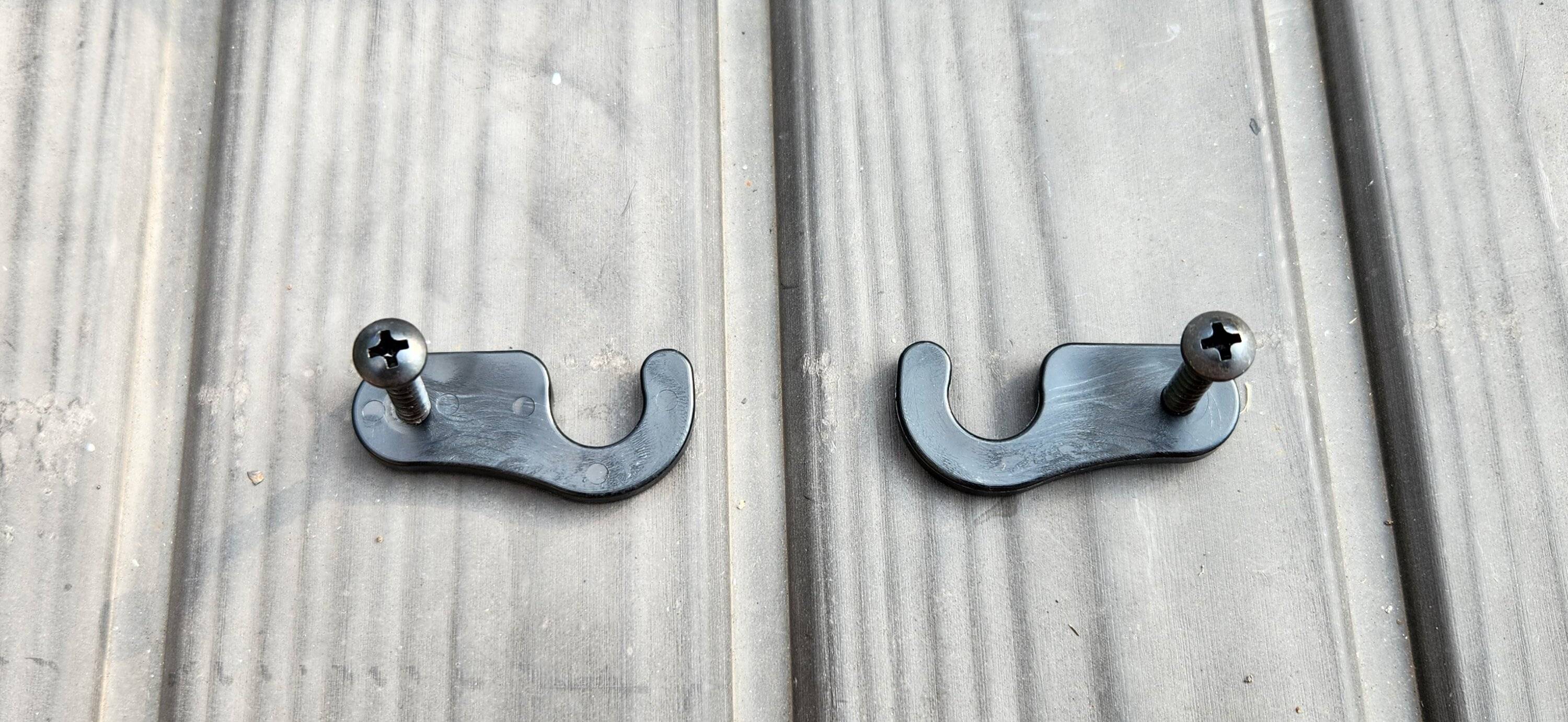 Jeep Wrangler JL Taccom sun visor clips 20220914_154301[1]