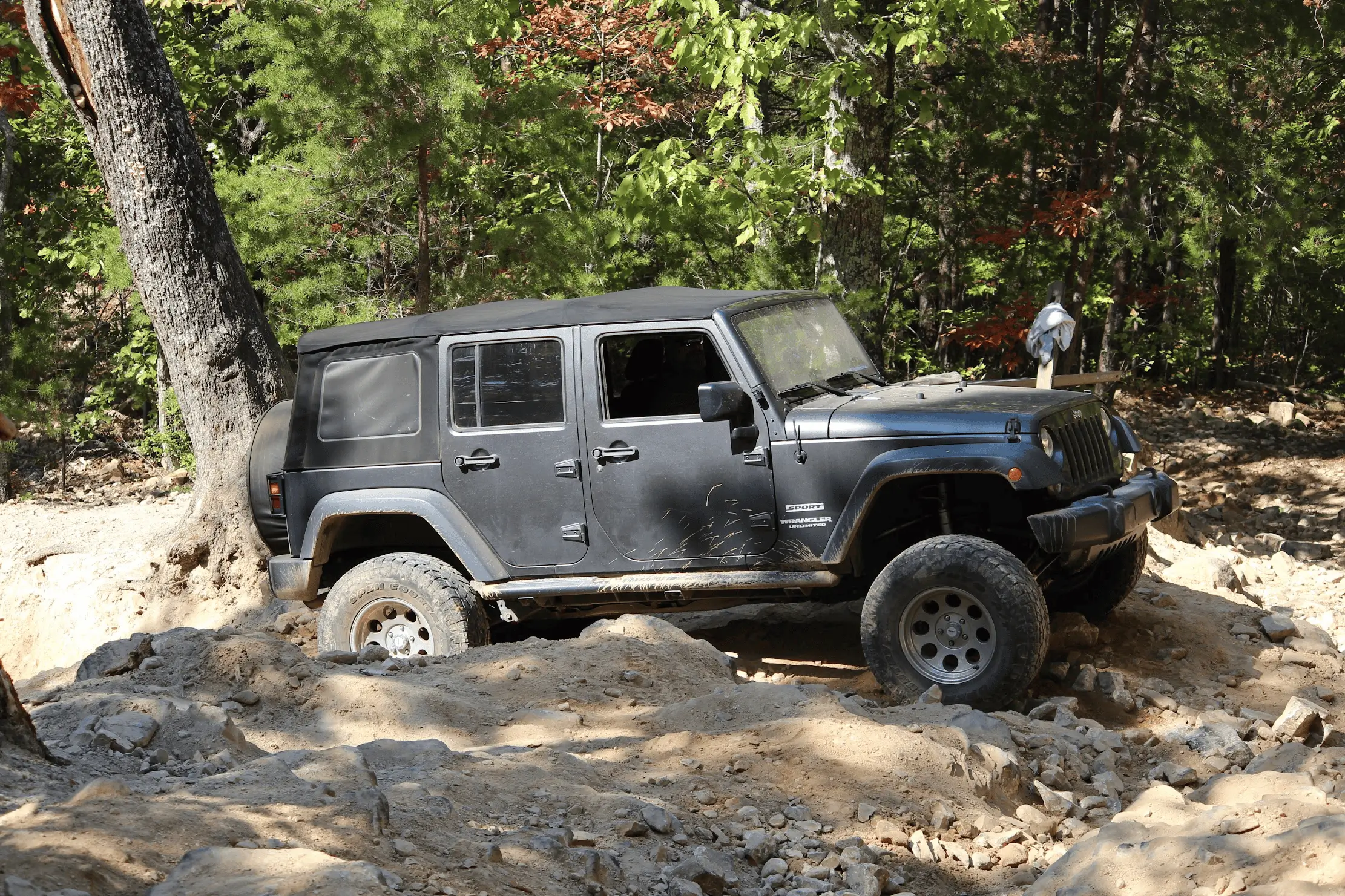 Jeep Wrangler JL '22 JLR 2.0T build progress/wheeling thread 1665411421999