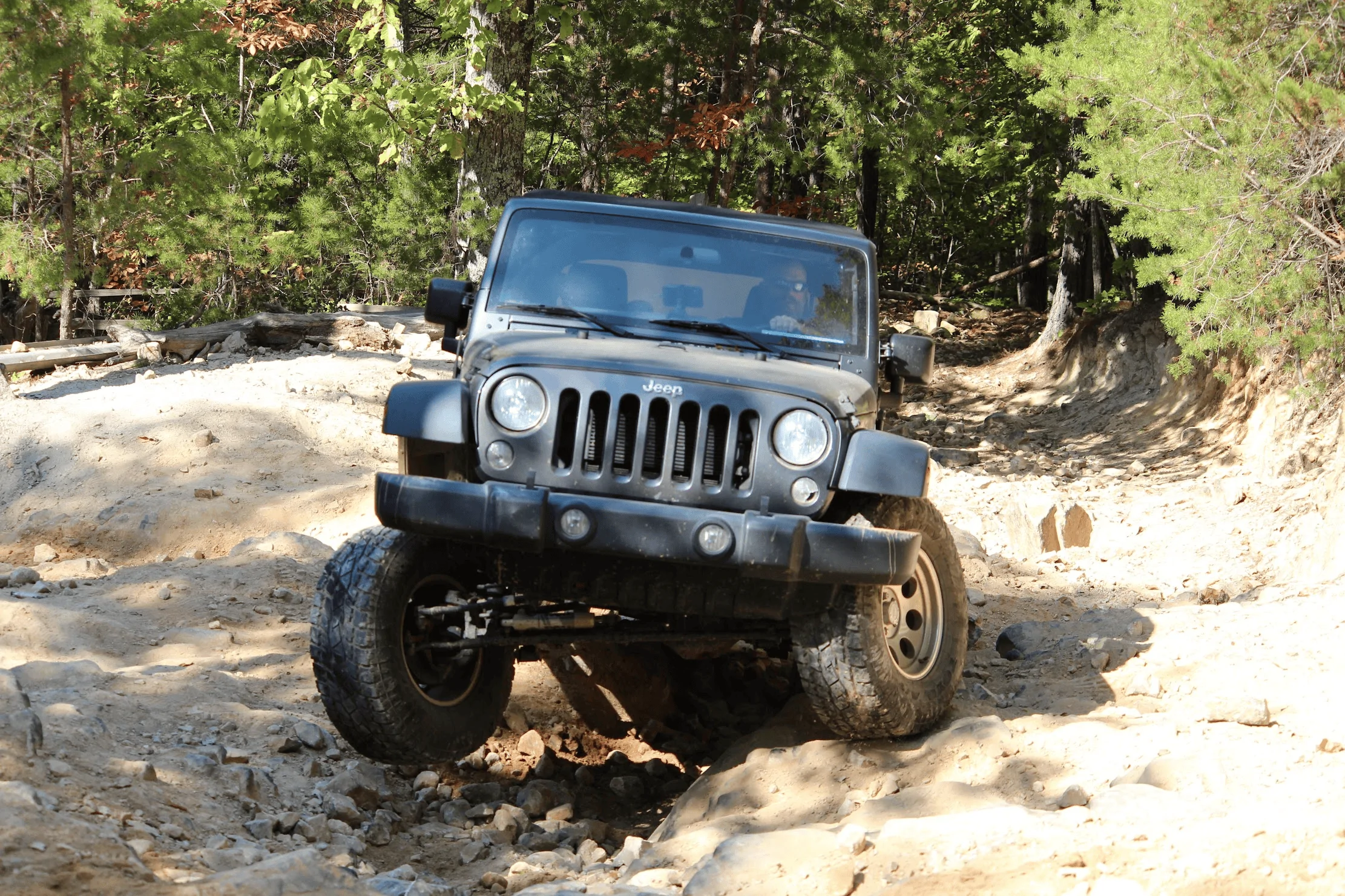 Jeep Wrangler JL '22 JLR 2.0T build progress/wheeling thread 1665411453422