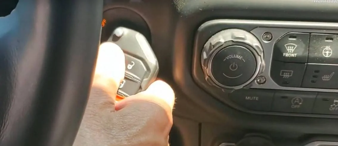 Jeep Wrangler JL Be aware...  Keyfob battery will bite you. deadfobbattery