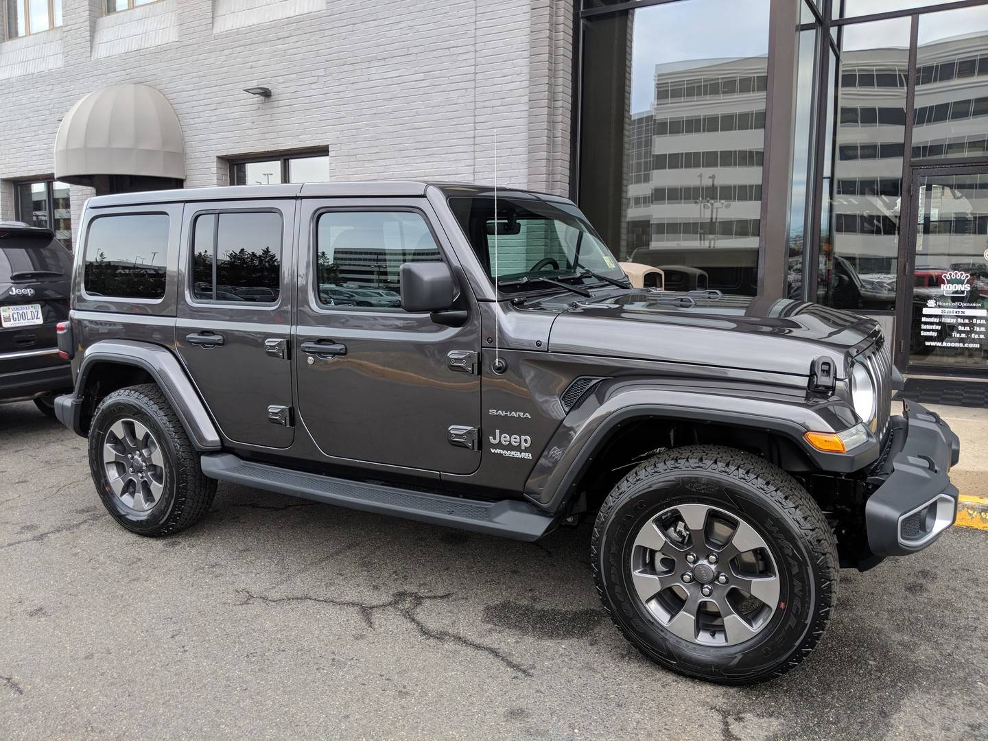 Jeep Wrangler JL Modified Jeep Sahara Jeep 01