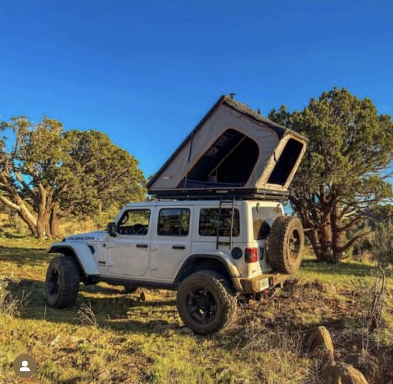 Jeep Wrangler JL Rooftop tent F2ADDFED-F597-4AC8-82A5-9FFE64A92F6E