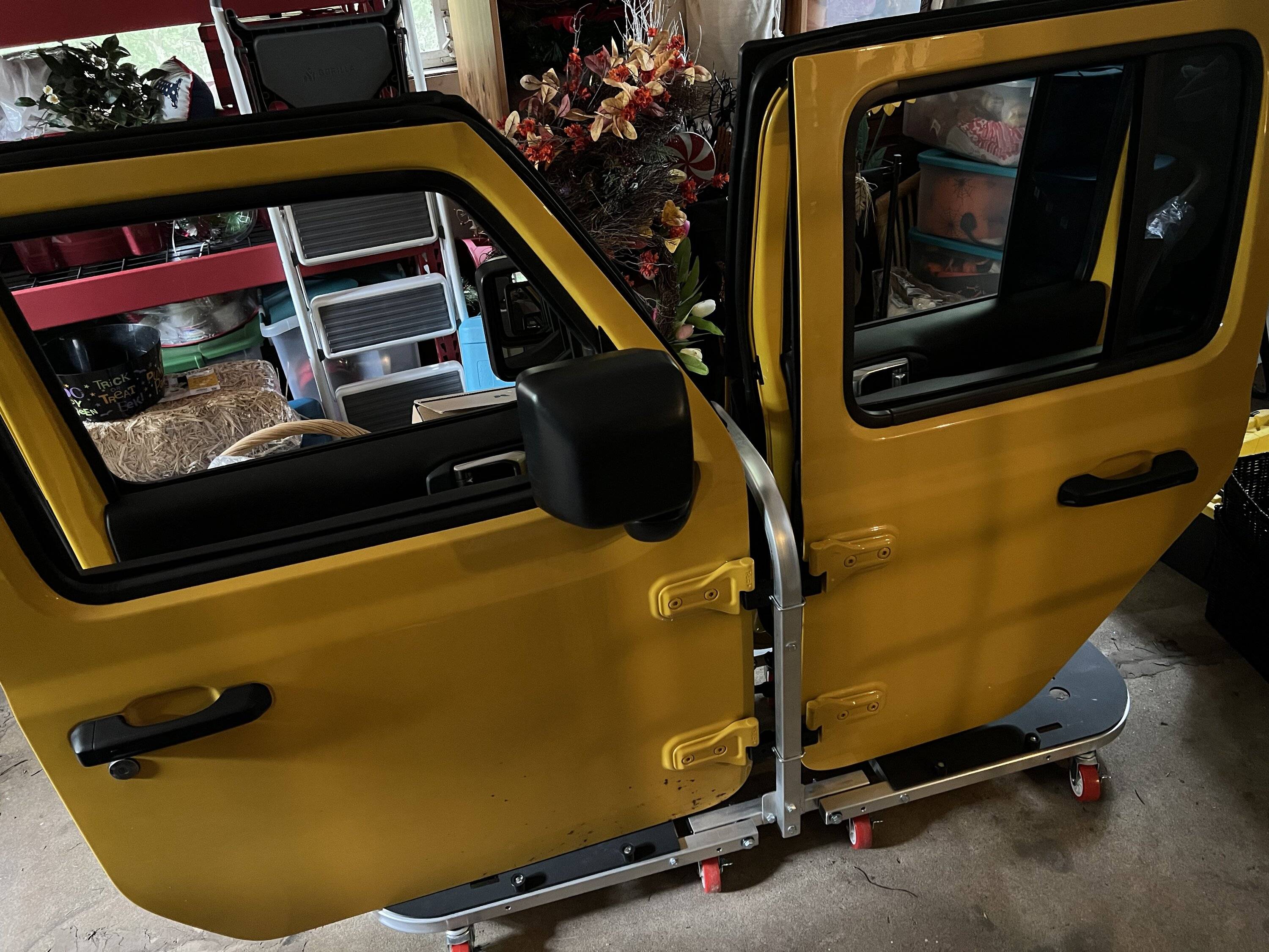 Jeep Wrangler JL GoWithoutDoors Portable Door Cart EFB4B801-533E-4F0E-B516-2F3EF2A69611