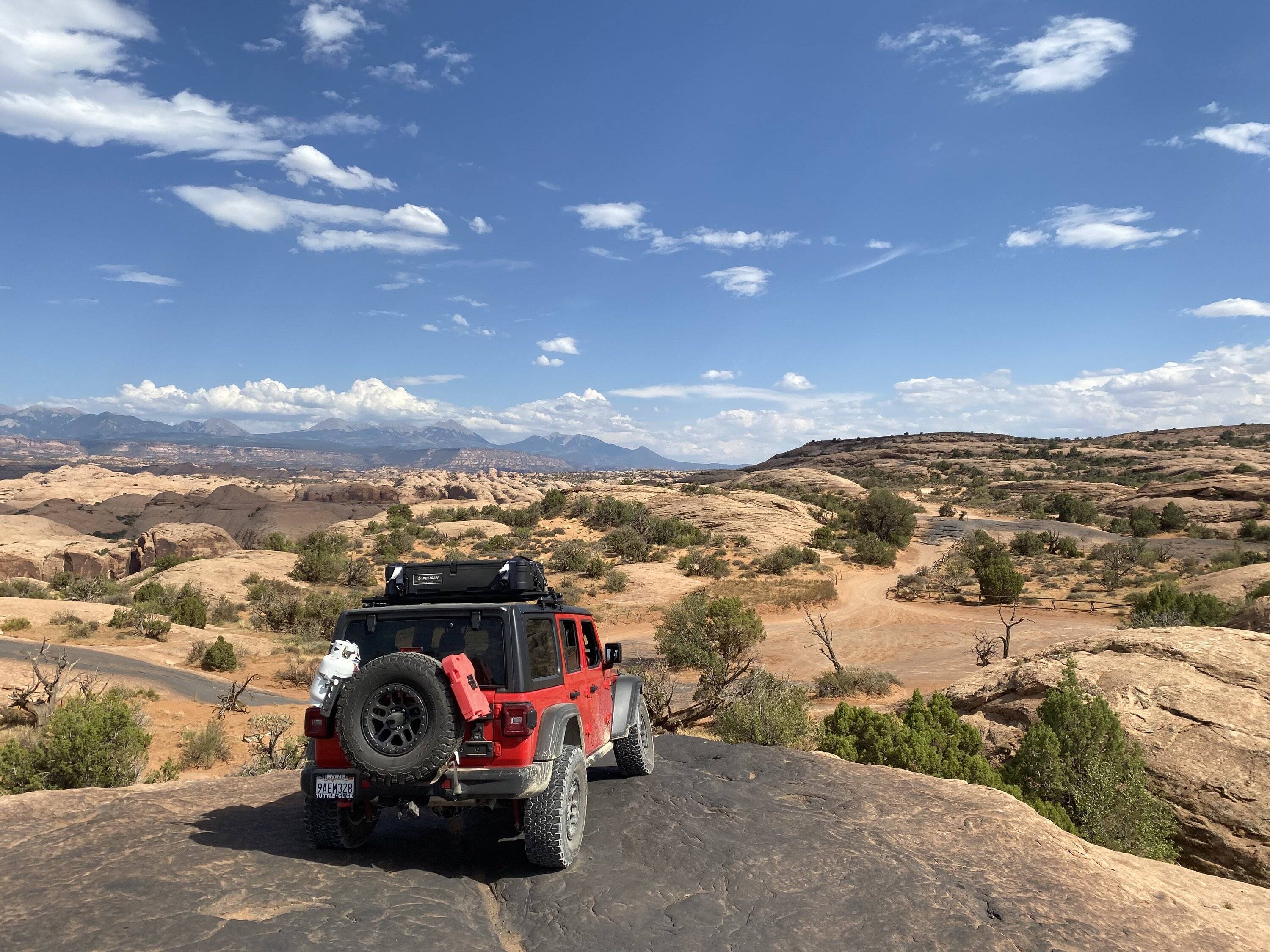 Jeep Wrangler JL All rotopax mount options 04023D84-624E-4CF4-A23E-B06896BD0A19